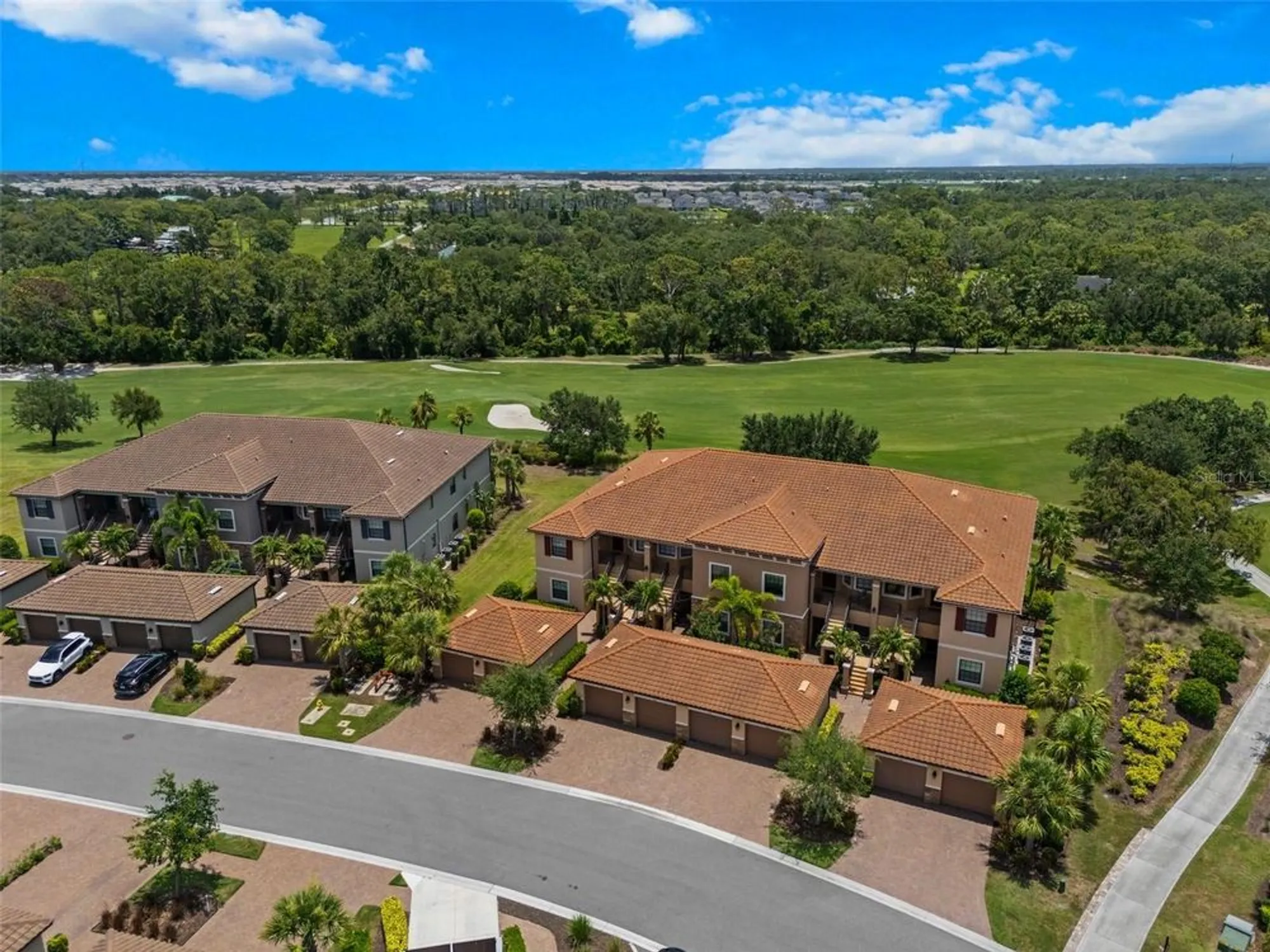 Property Slideshow image 2 of 88 | 13810 messina loop 202, Bradenton, FL, 34211