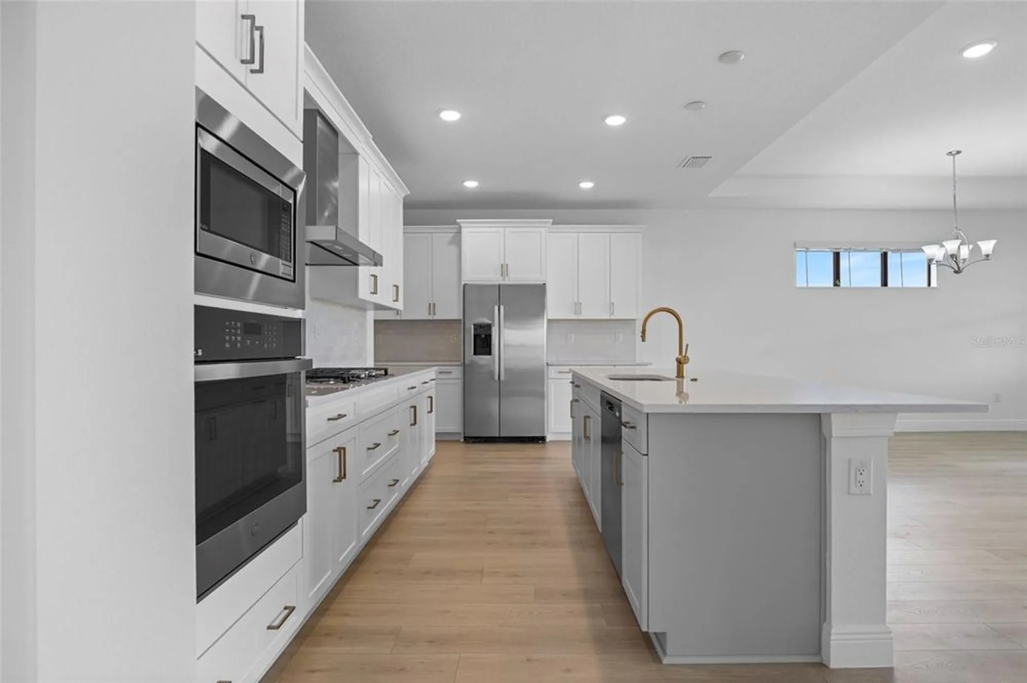 Property Slideshow image 4 of 62 | 18119 cresswind ter, Lakewood Ranch, FL, 34211