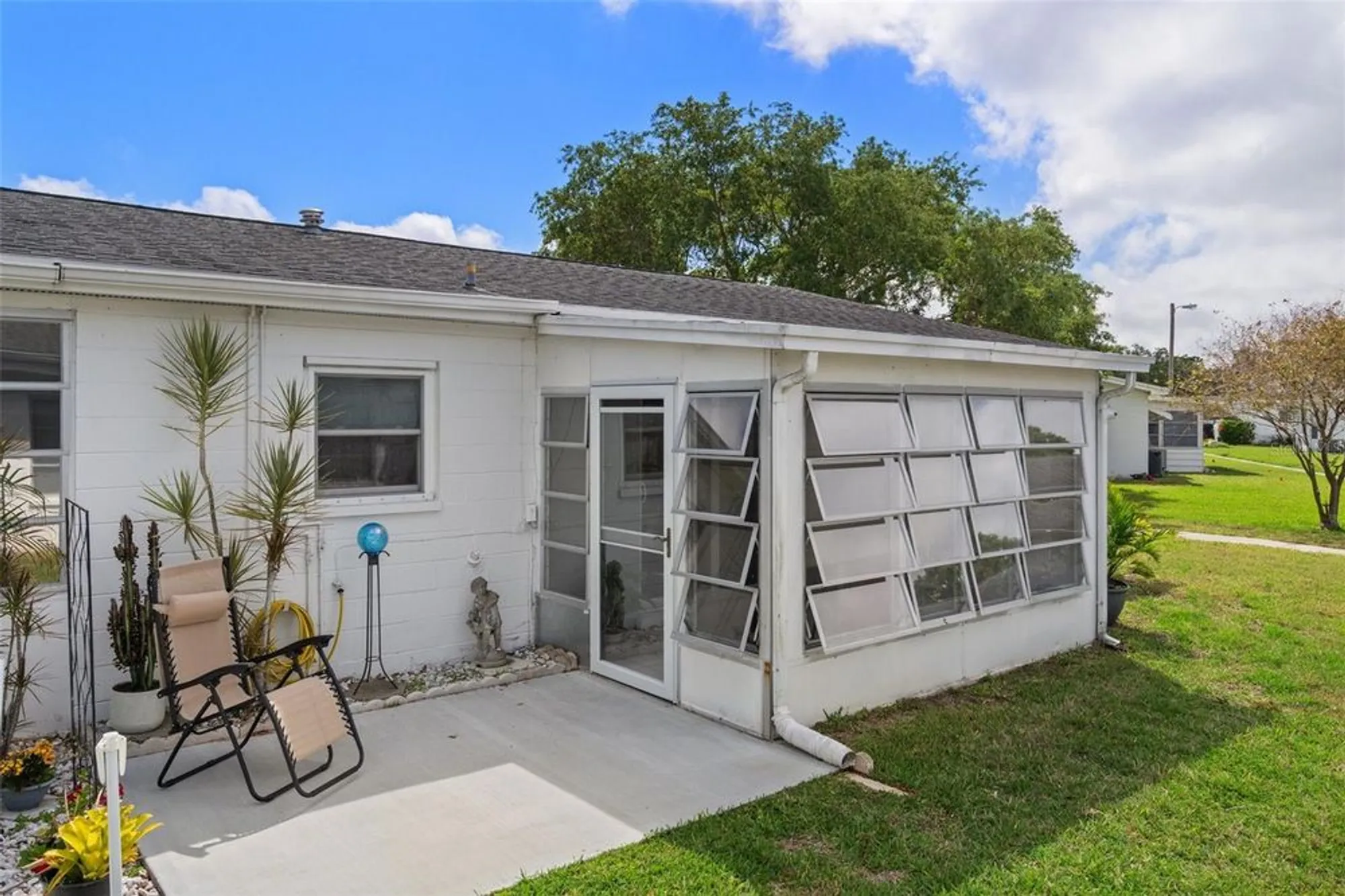Property Slideshow image 32 of 59 | 10008 daffodil st 186, Pinellas Park, FL, 33782
