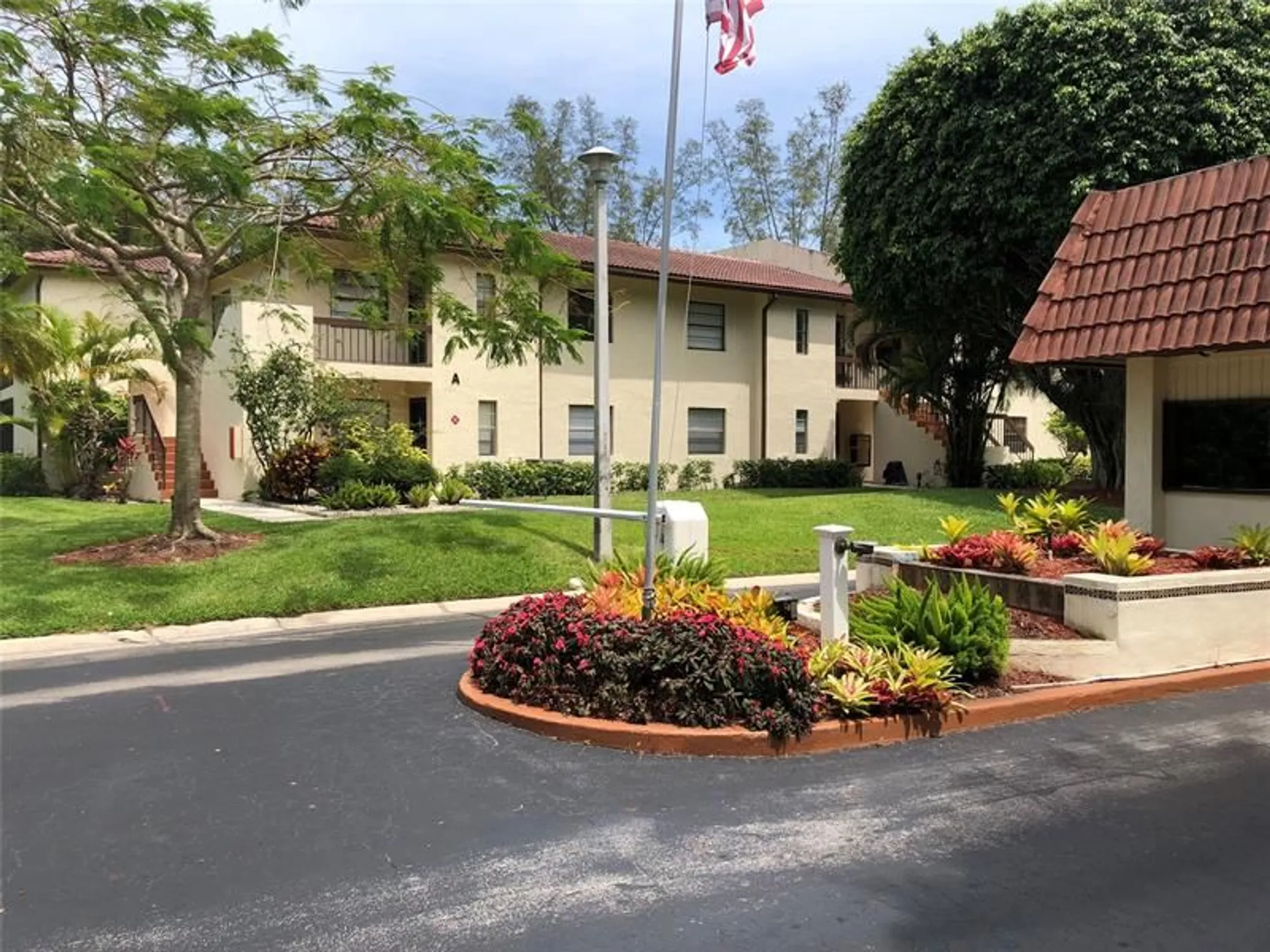 Property Slideshow image 23 of 42 | 21668 arriba real apt 43a, Boca Raton, FL, 33433