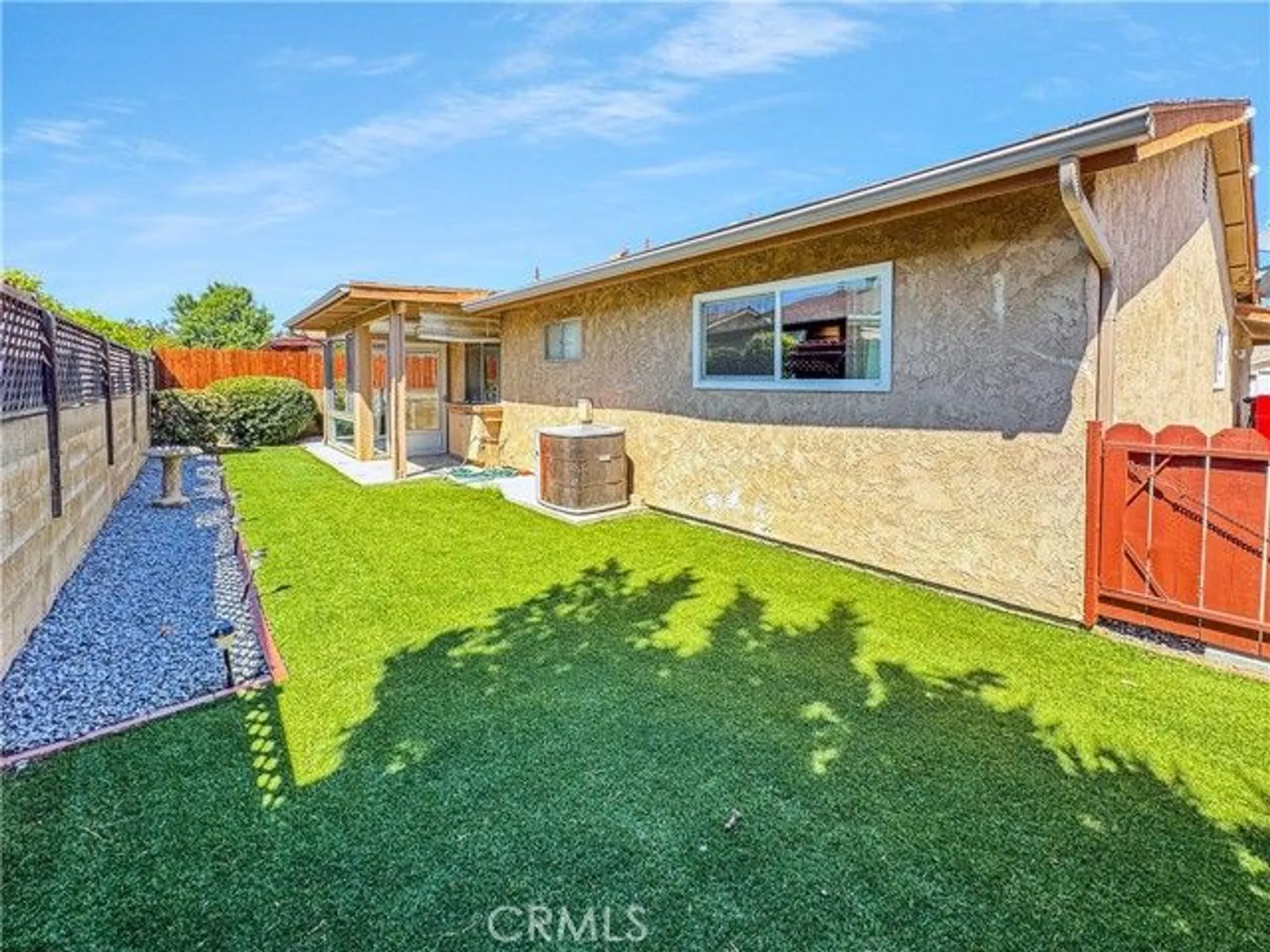 Property Slideshow image 16 of 22 | 2216 el toro cir, Hemet, CA, 92545