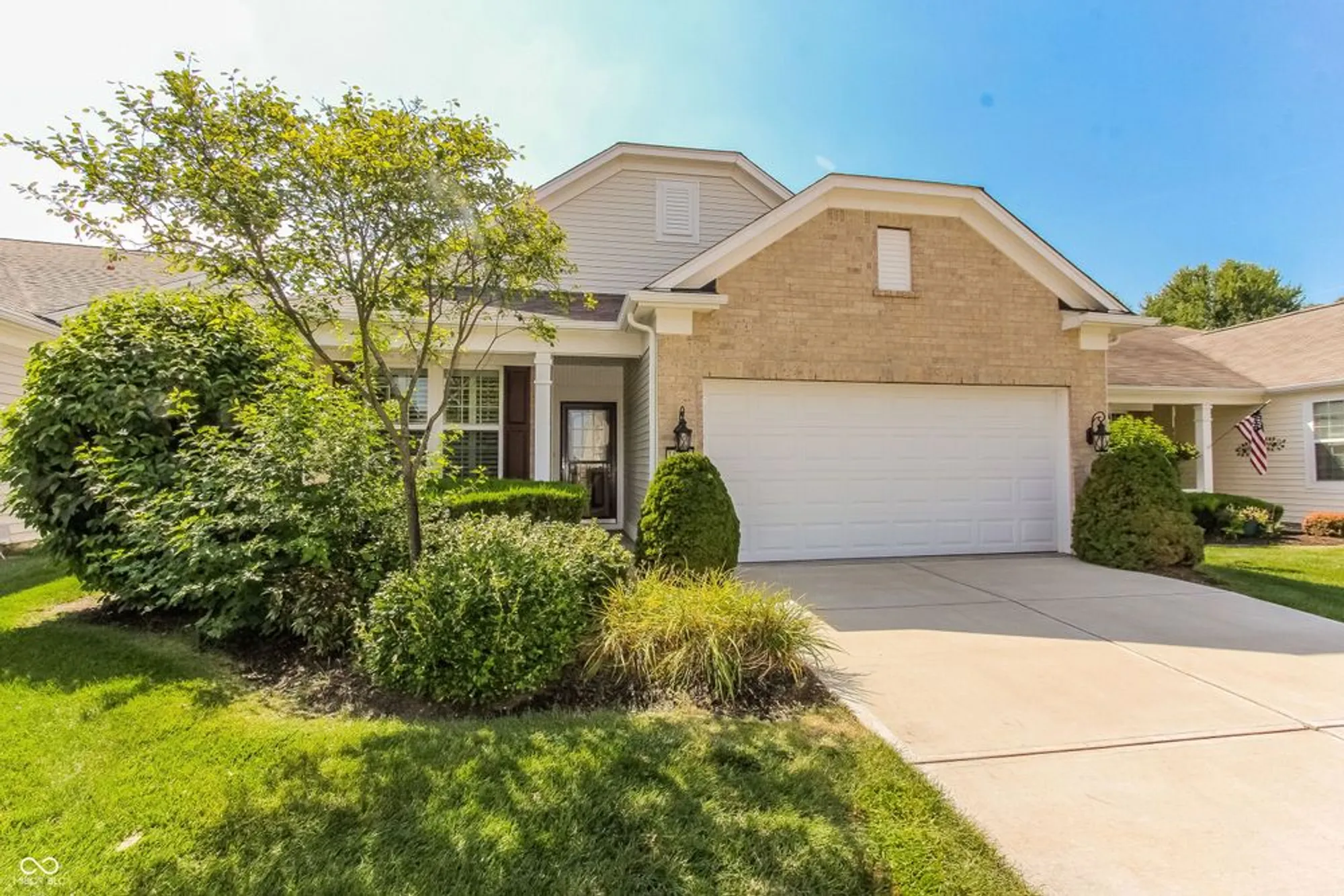 Property Slideshow image 10 of 52 | 15935 lambrusco way, Fishers, IN, 46037