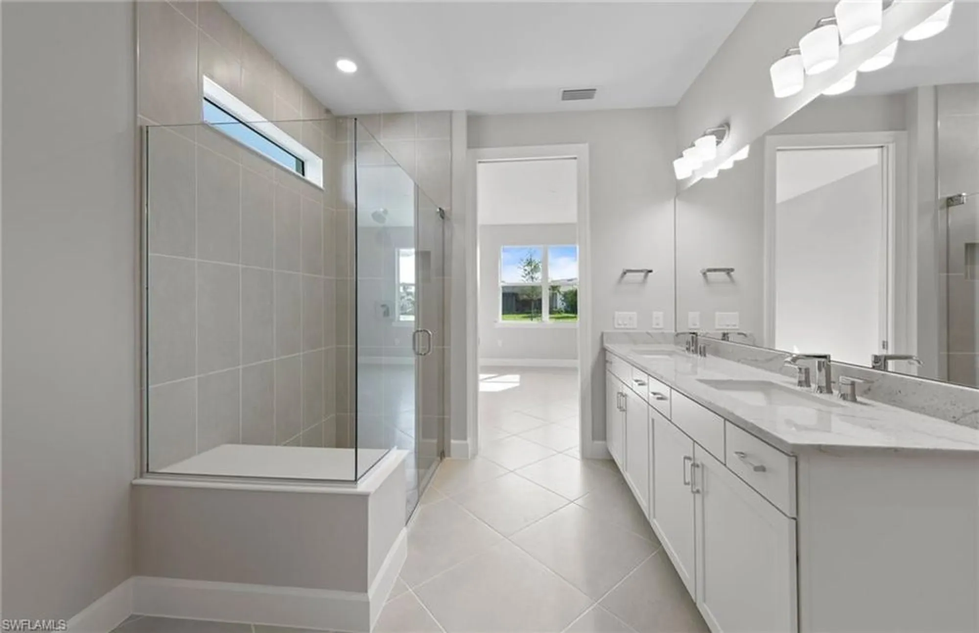 Property Slideshow image 10 of 29 | 12401 basalt ln, Alva, FL, 33920