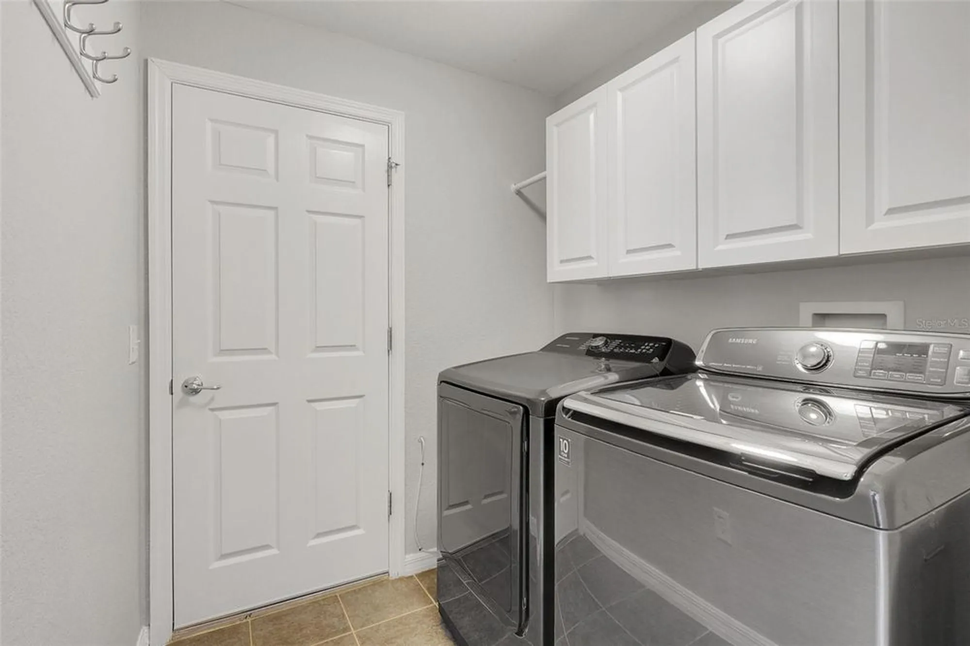 Property Slideshow image 35 of 46 | 1042 avenida sonoma, Lady Lake, FL, 32159