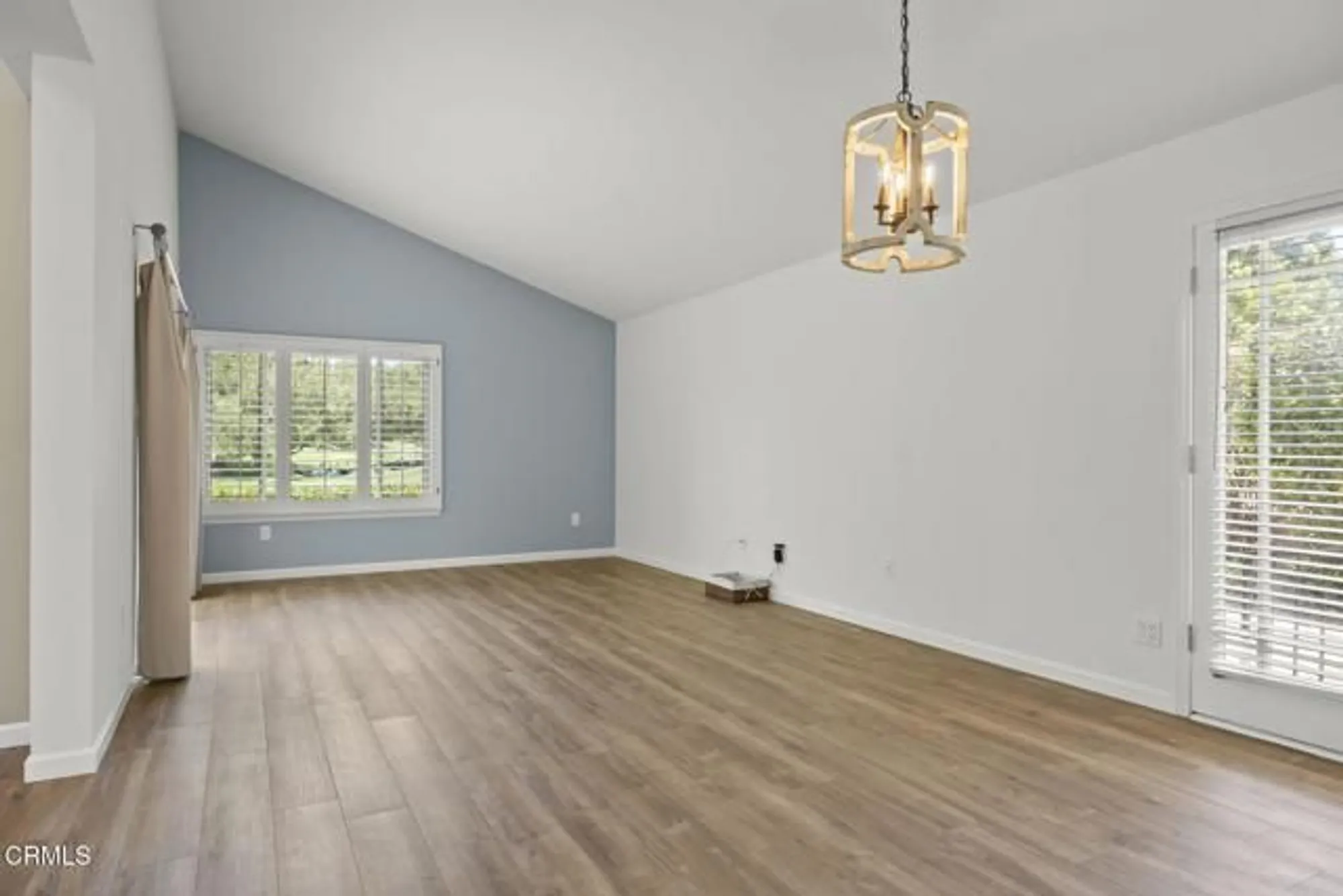 Property Slideshow image 10 of 47 | 6089 san dimas ave, Camarillo, CA, 93012