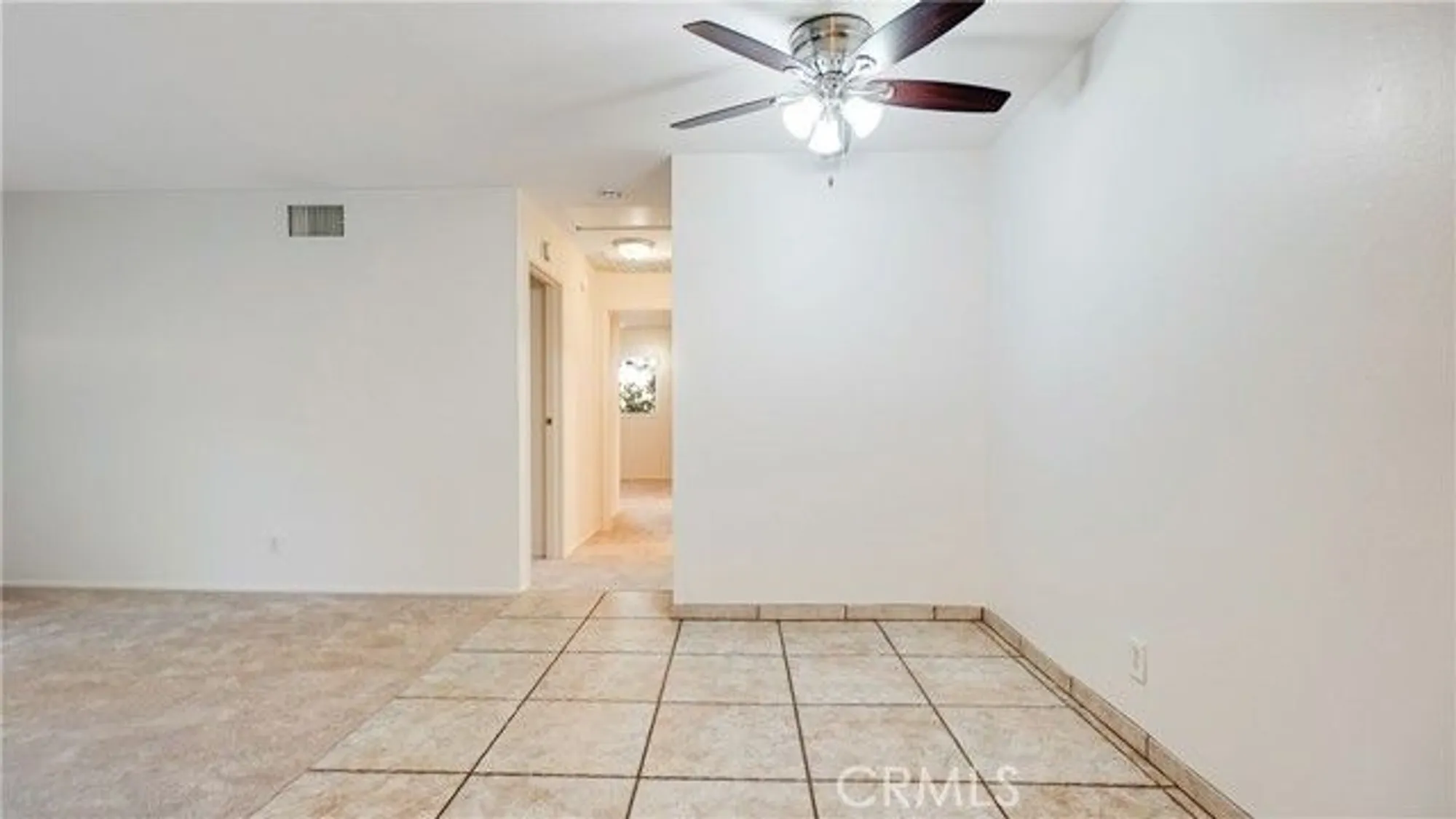 Property Slideshow image 24 of 35 | 28531 via princesa d, Murrieta, CA, 92563