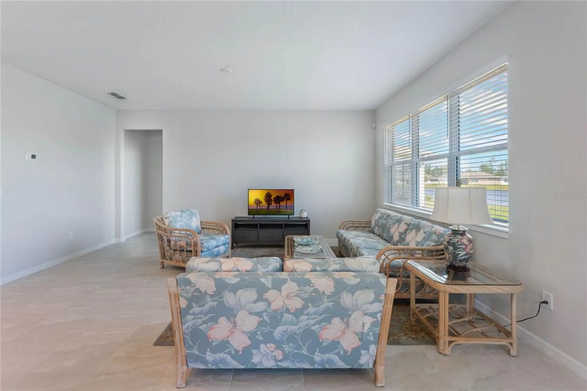 Property Slideshow image 6 of 22 | 6403 shimmering shores ln, Saint Cloud, FL, 34771