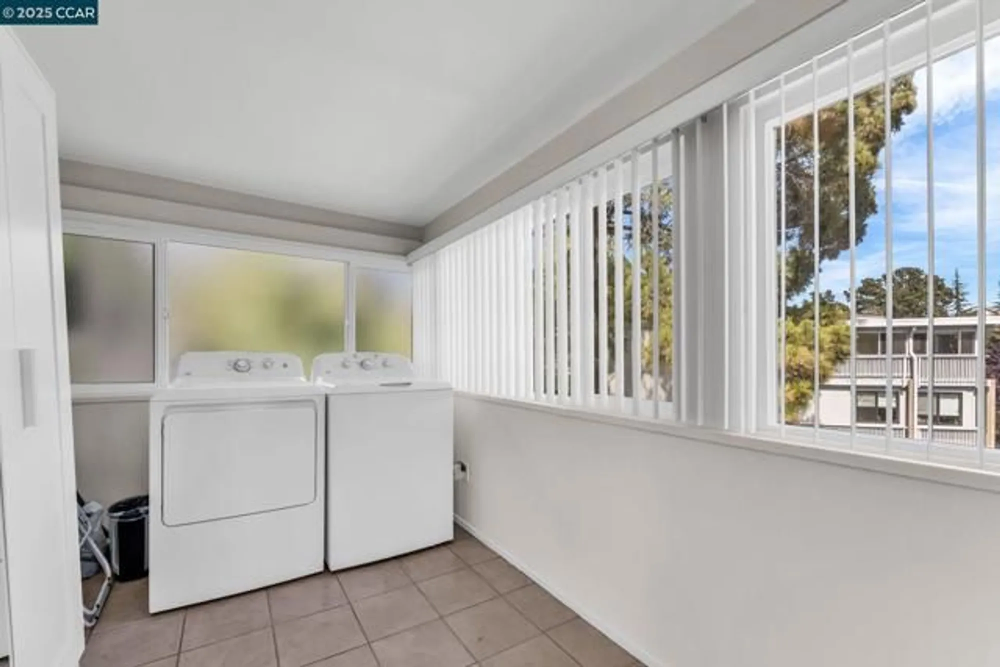 Property Slideshow image 23 of 46 | 1935 golden rain rd 1, Walnut Creek, CA, 94595