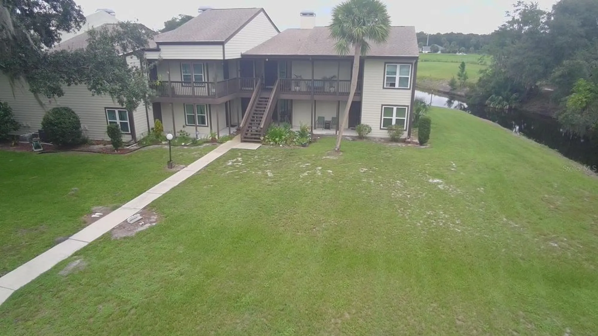 Property Slideshow image 2 of 37 | 21204 sandalwood dr # 21-204, Wildwood, FL, 34785