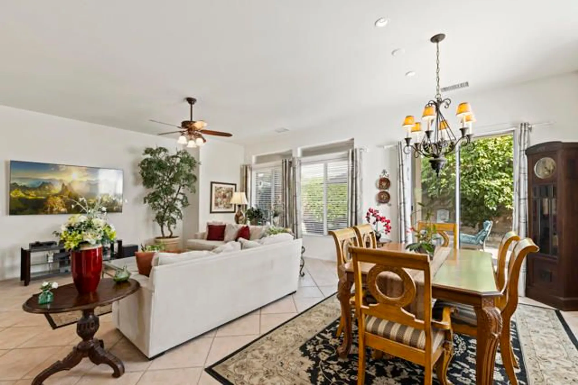 Property Slideshow image 14 of 39 | 44108 royal troon dr, Indio, CA, 92201