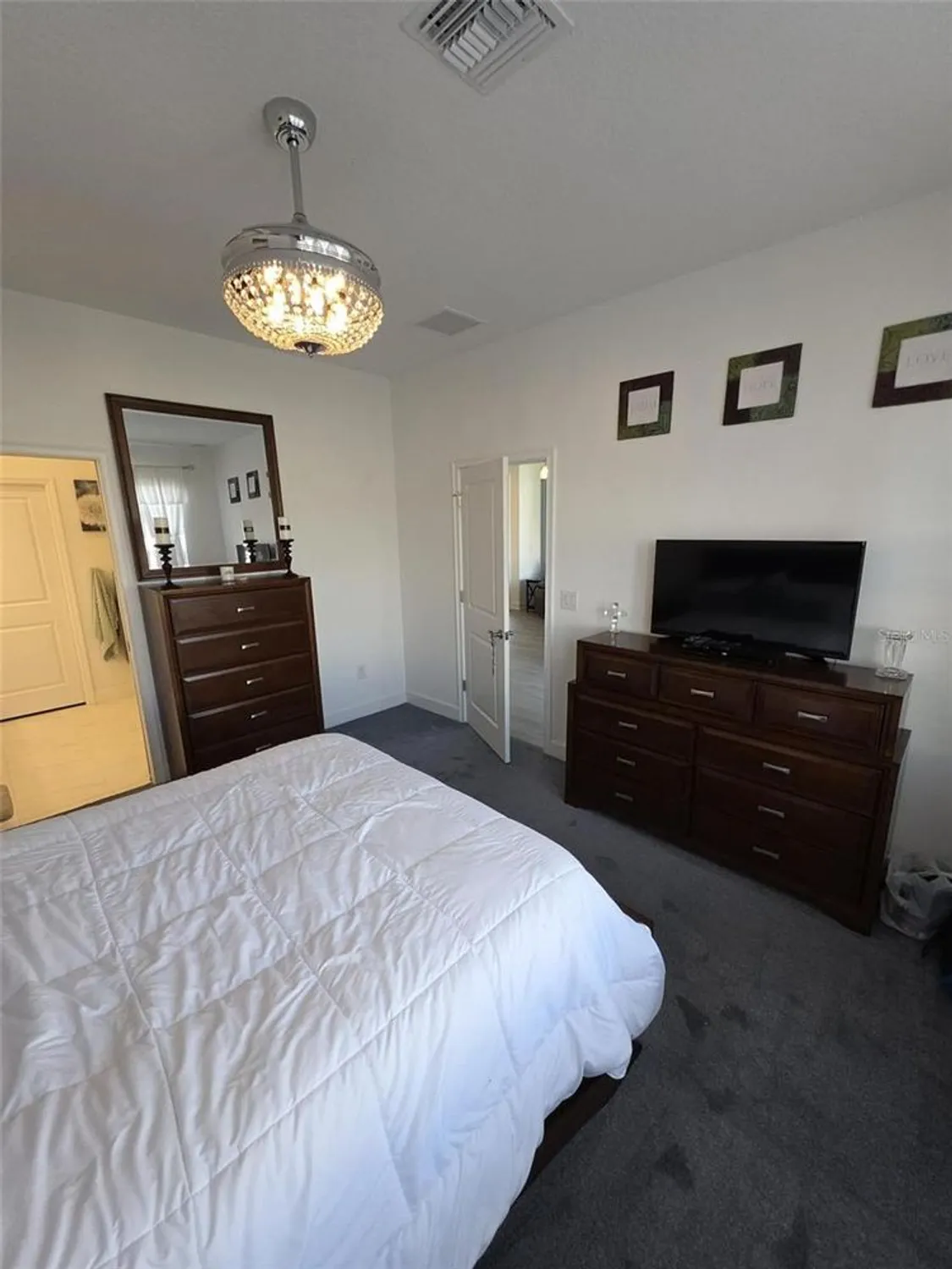 Property Slideshow image 12 of 35 | 10934 wendover dr, Palmetto, FL, 34221