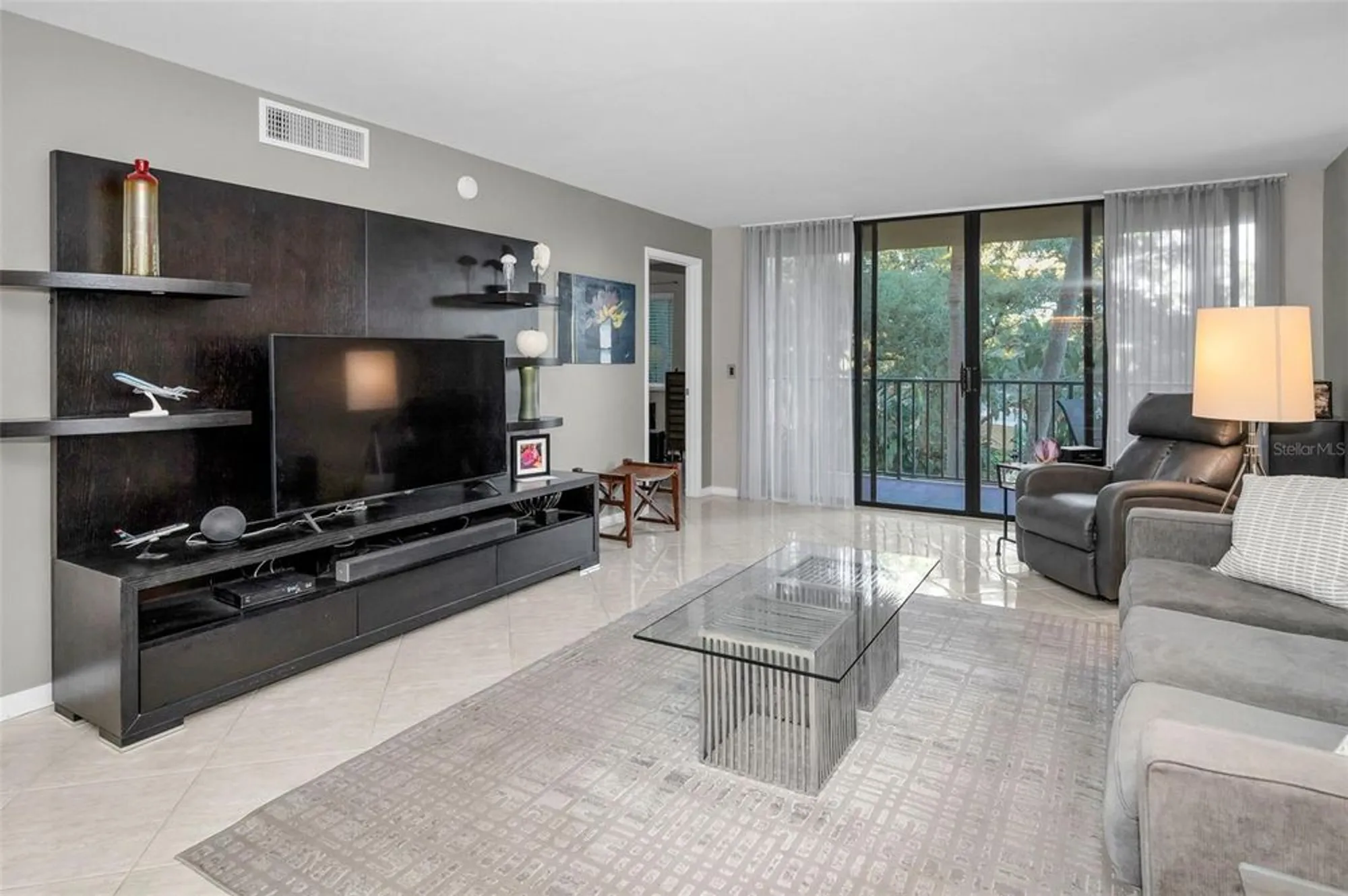 Property Slideshow image 26 of 85 | 3062 eastland blvd 105, Clearwater, FL, 33761