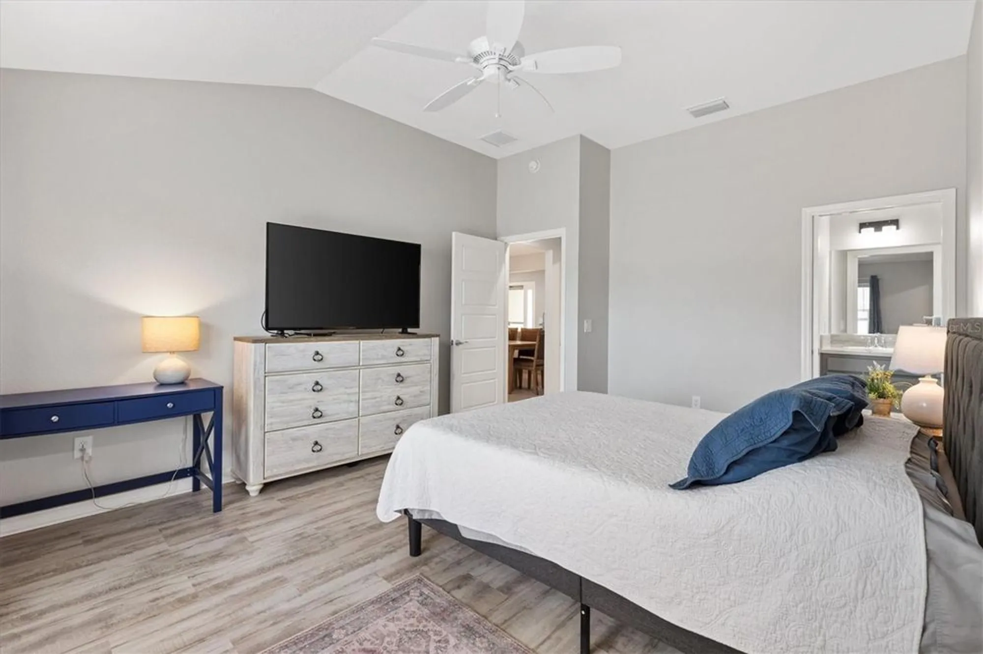 Property Slideshow image 15 of 40 | 2202 landrea loop, The Villages, FL, 32163