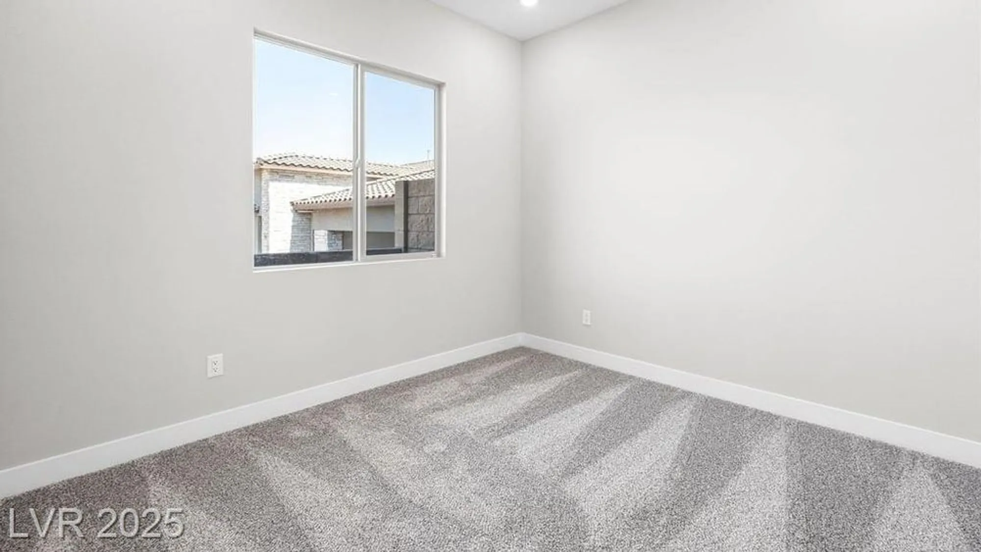 Property Slideshow image 11 of 48 | 241 paraggi bay dr, Henderson, NV, 89011