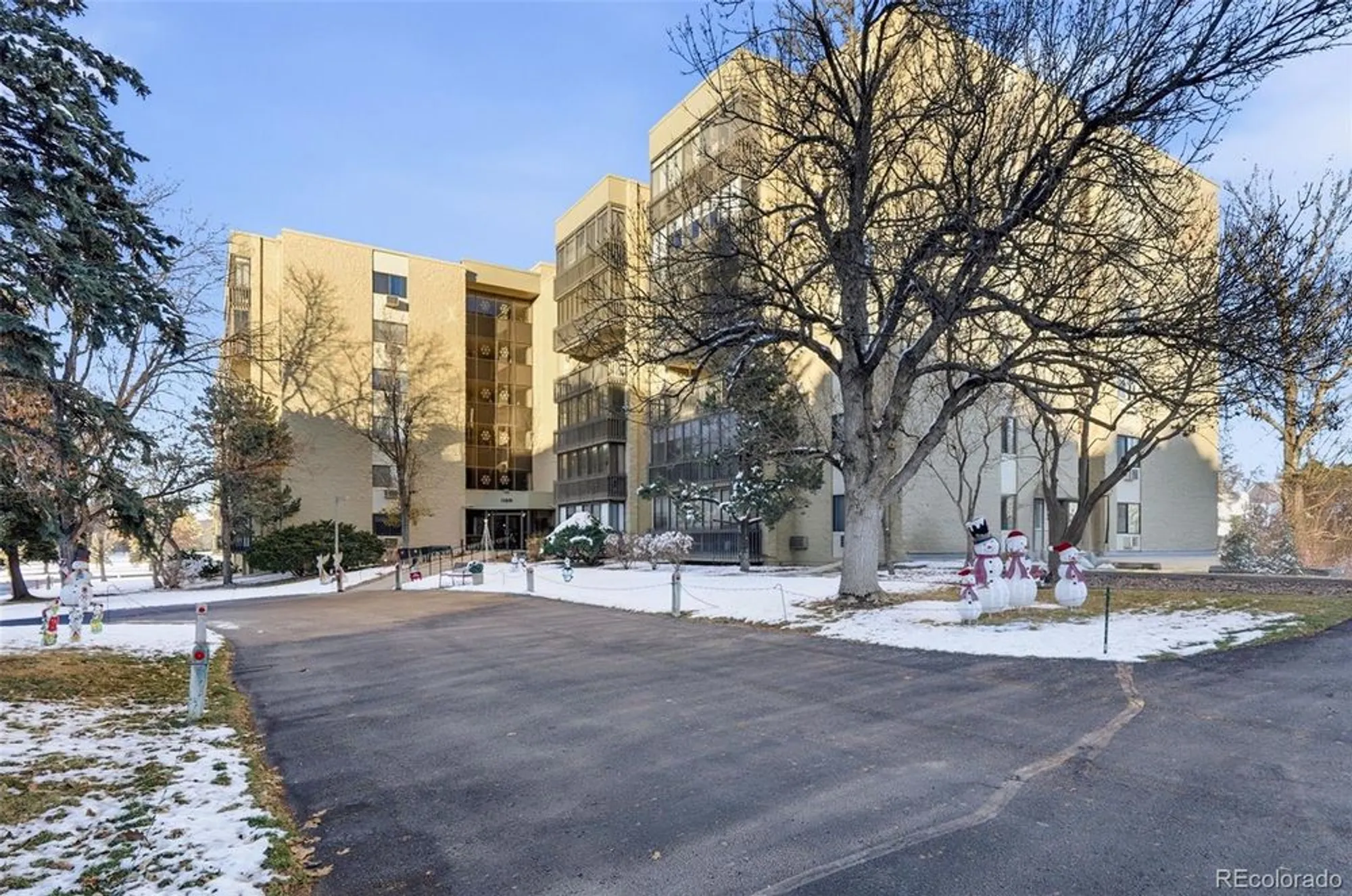 Property Slideshow image 33 of 37 | 13691 e marina dr 408, Aurora, CO, 80014