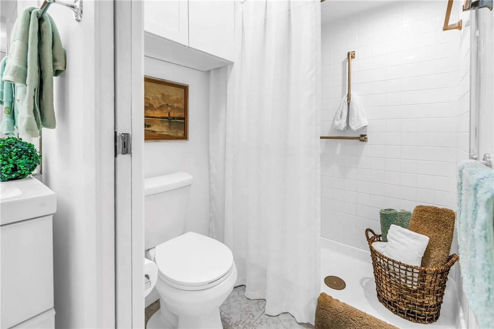 Property Slideshow image 26 of 52 | 2585 bay berry dr 43d, Clearwater, FL, 33763