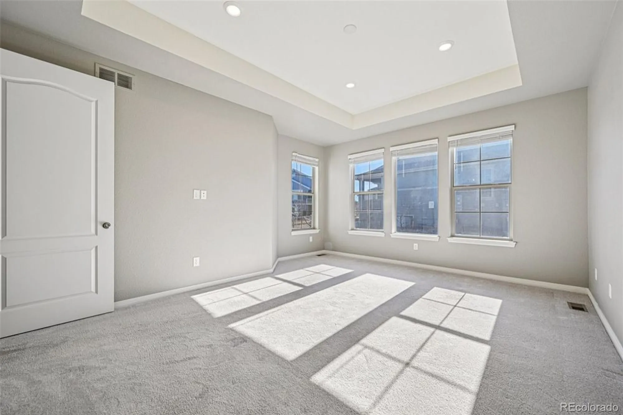 Property Slideshow image 24 of 50 | 7834 plateau creek ln, Littleton, CO, 80125