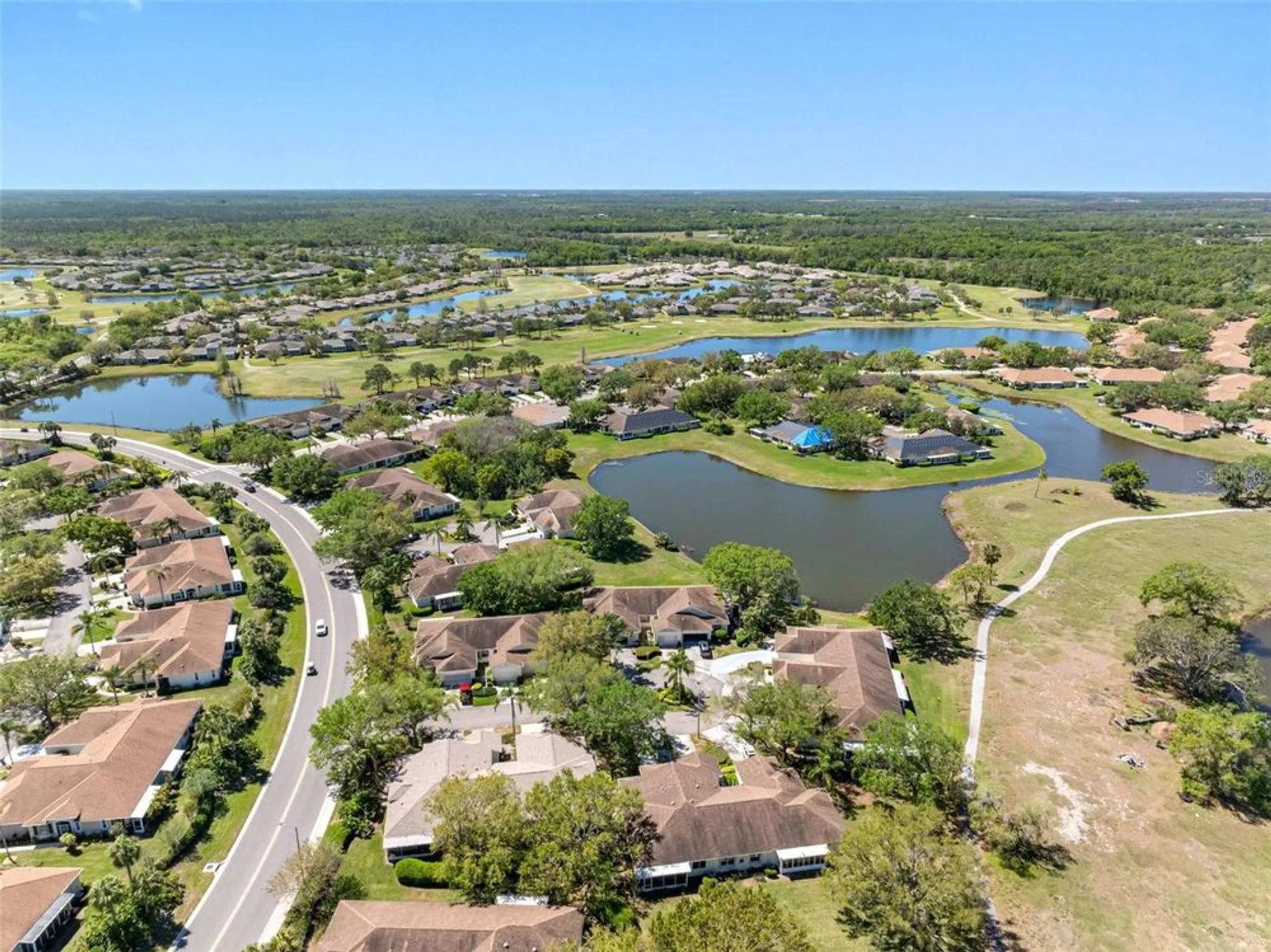 Property Slideshow image 32 of 48 | 2618 newcomb ct # 12, Sun City Center, FL, 33573