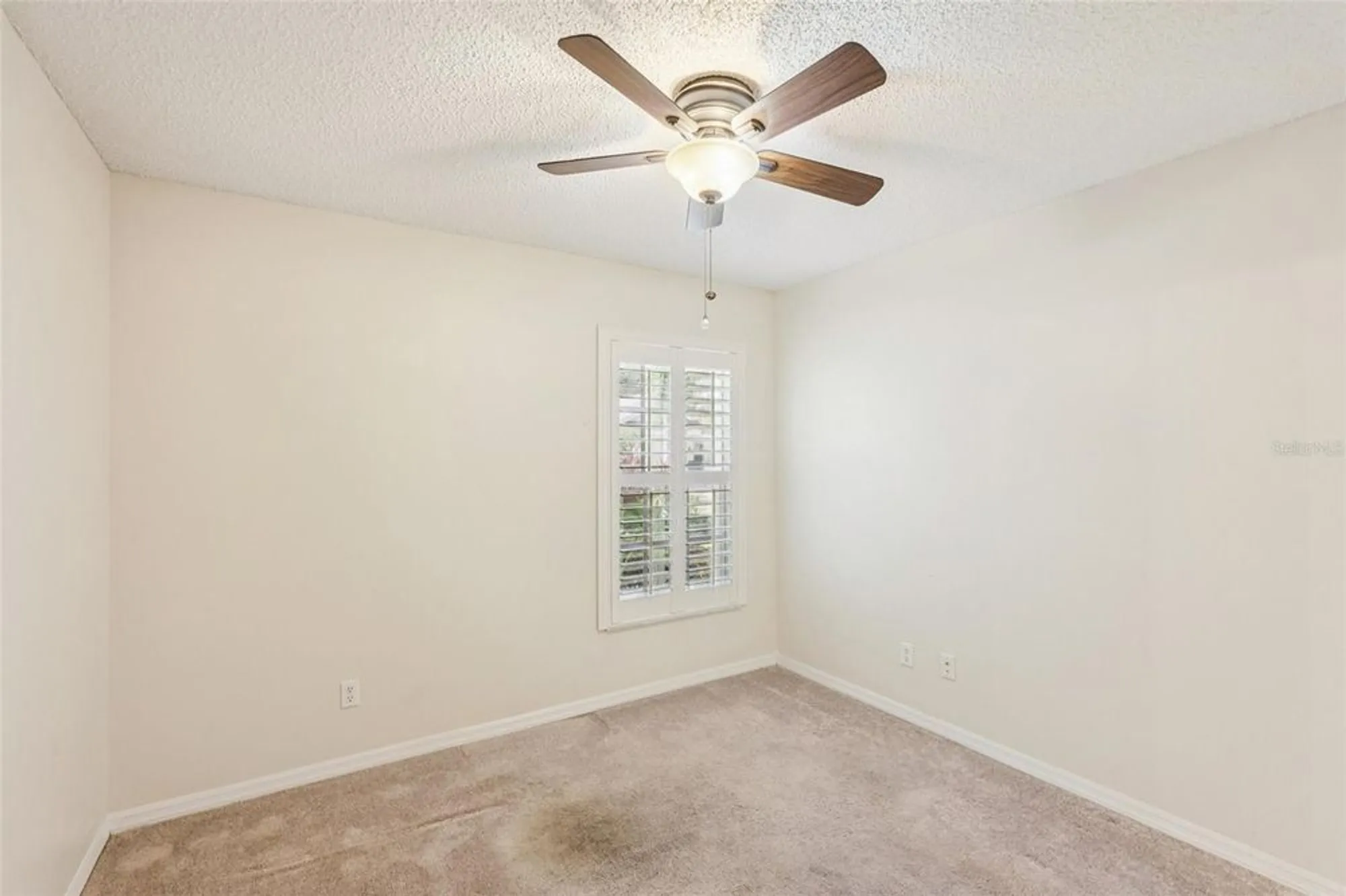 Property Slideshow image 22 of 57 | 2433 new haven cir, Sun City Center, FL, 33573