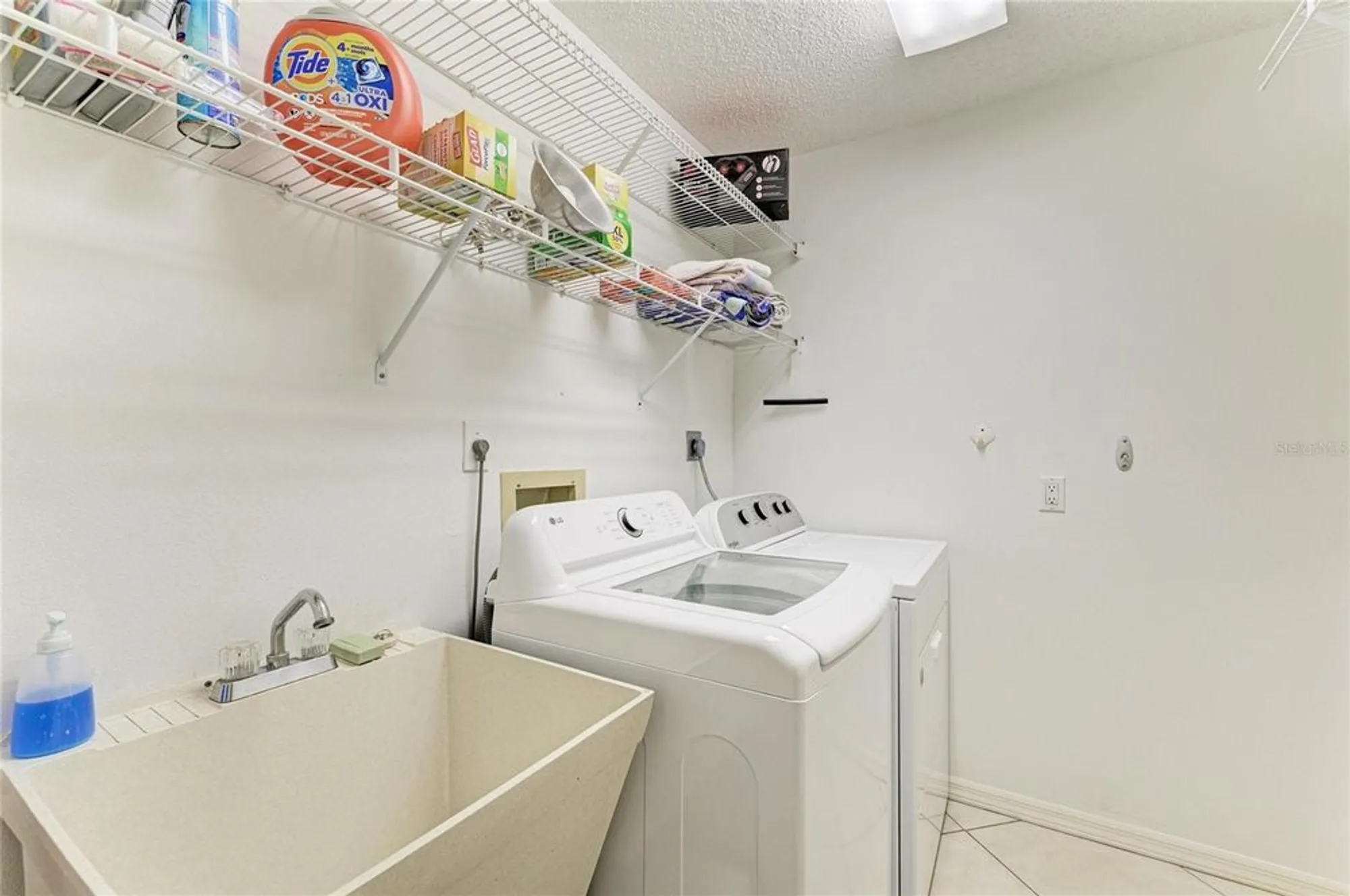Property Slideshow image 32 of 62 | 101 southampton pl 248, Venice, FL, 34293