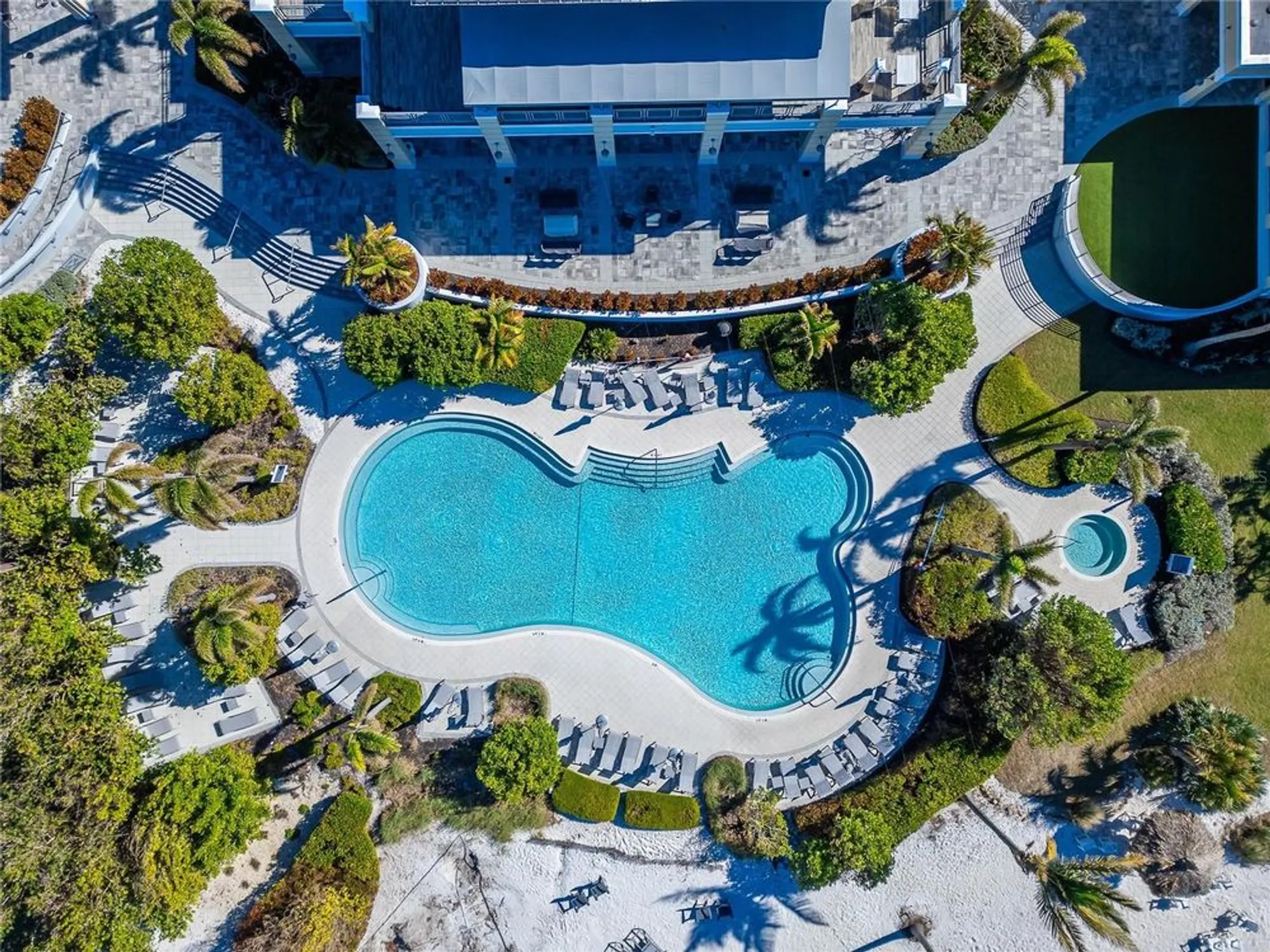 Property Slideshow image 19 of 56 | 379 aruba cir 201, Bradenton, FL, 34209