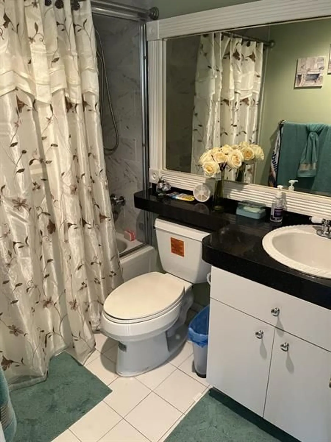 Property Slideshow image 9 of 31 | 9800 n hollybrook lake dr 202, Pembroke Pines, FL, 33025