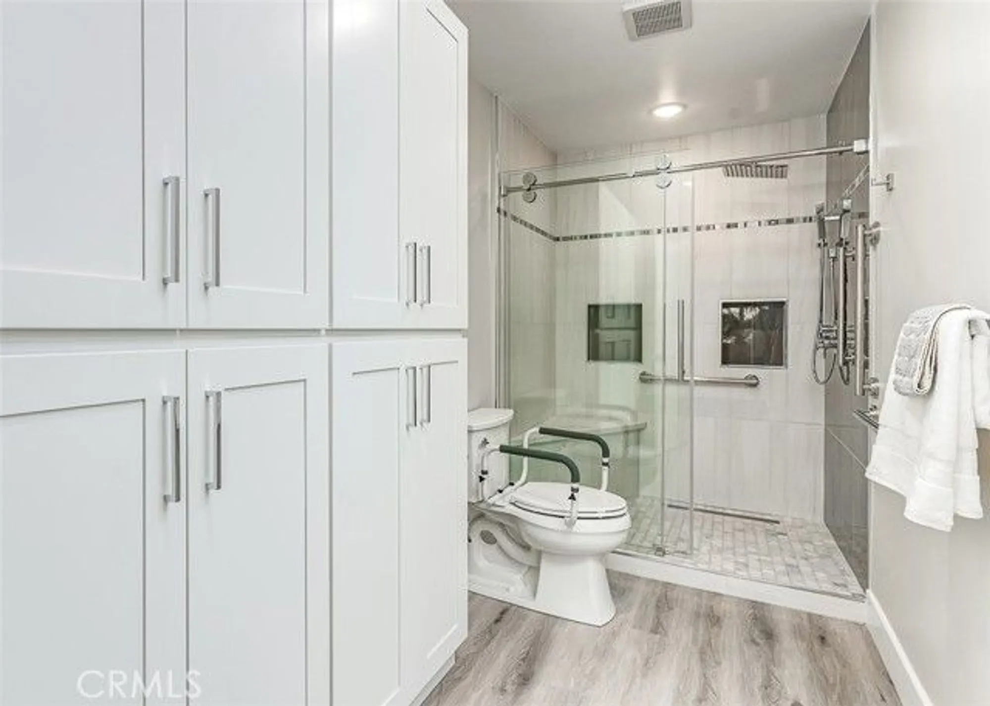 Property Slideshow image 16 of 26 | 4014 calle sonora oeste 2b, Laguna Woods, CA, 92637