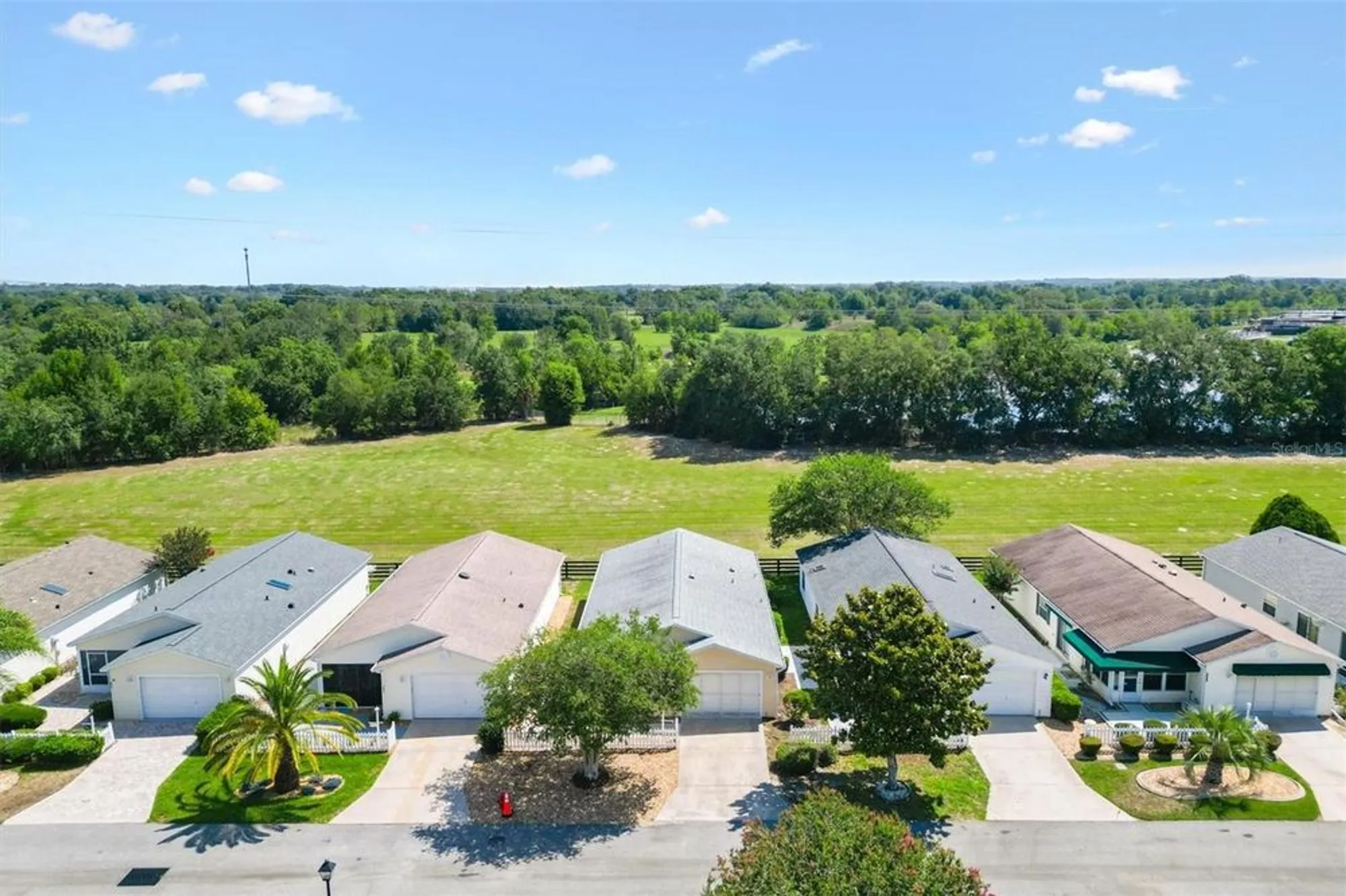 Property Slideshow image 34 of 39 | 1615 navidad st, The Villages, FL, 32162