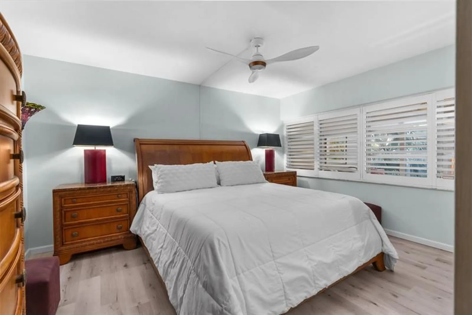 Property Slideshow image 28 of 40 | 3333 ne 34th st apt 412, Fort Lauderdale, FL, 33308