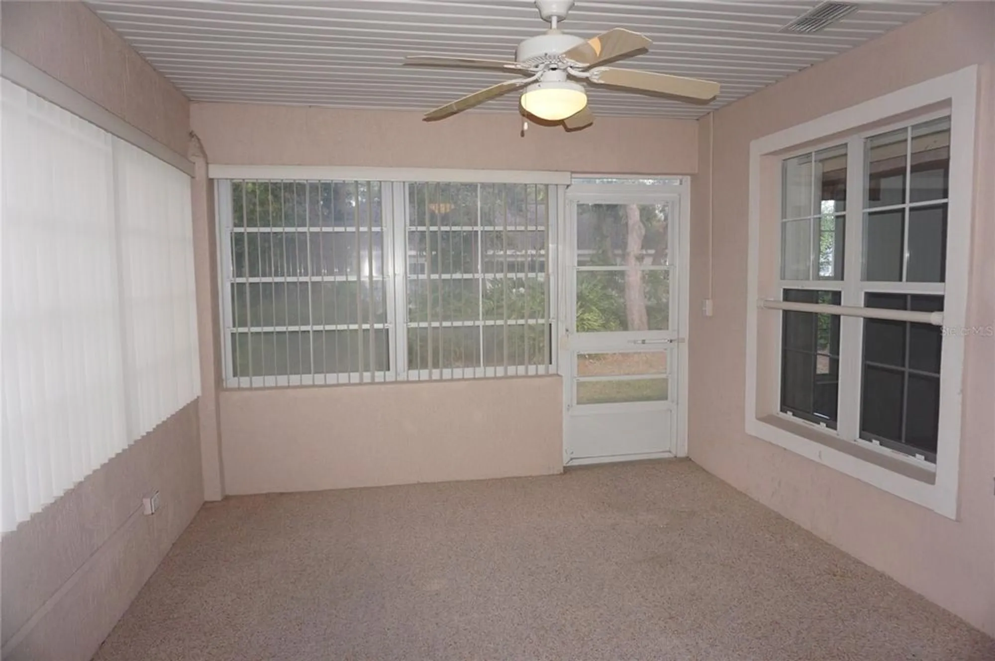 Property Slideshow image 11 of 49 | 11058 sw 69th cir, Ocala, FL, 34476
