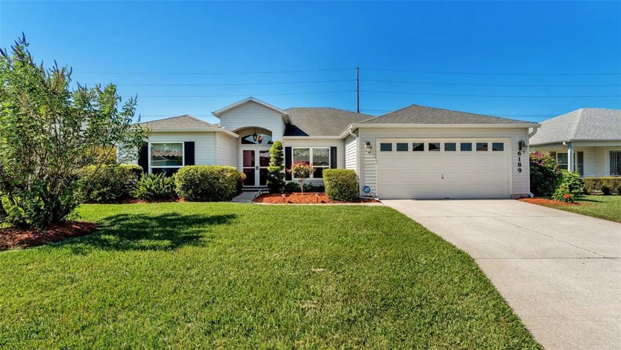 Property Slideshow image 1 of 49 | 6189 magpie dr, Lakeland, FL, 33809