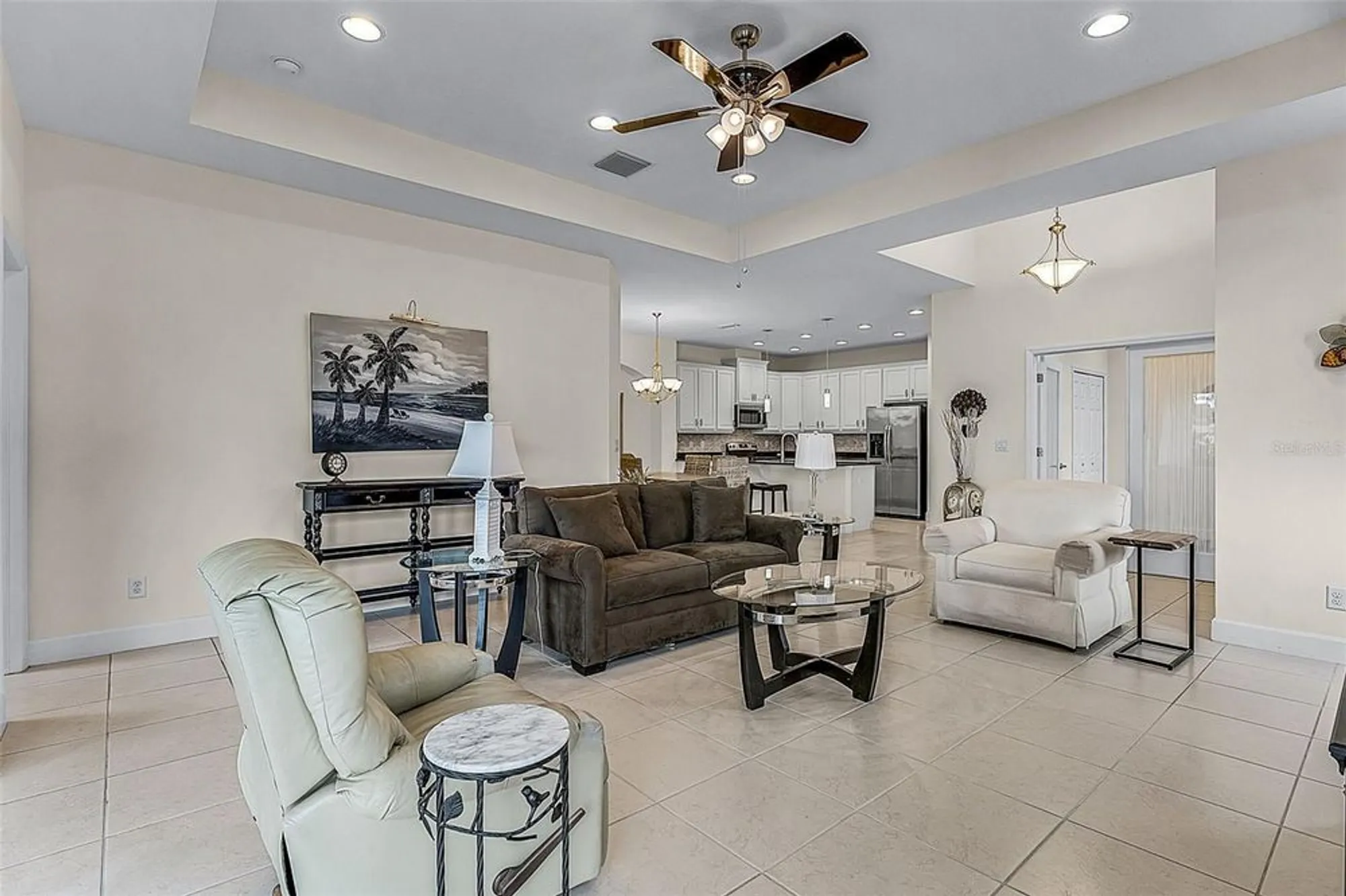 Property Slideshow image 4 of 18 | 2504 sapphire greens ln, Sun City Center, FL, 33573
