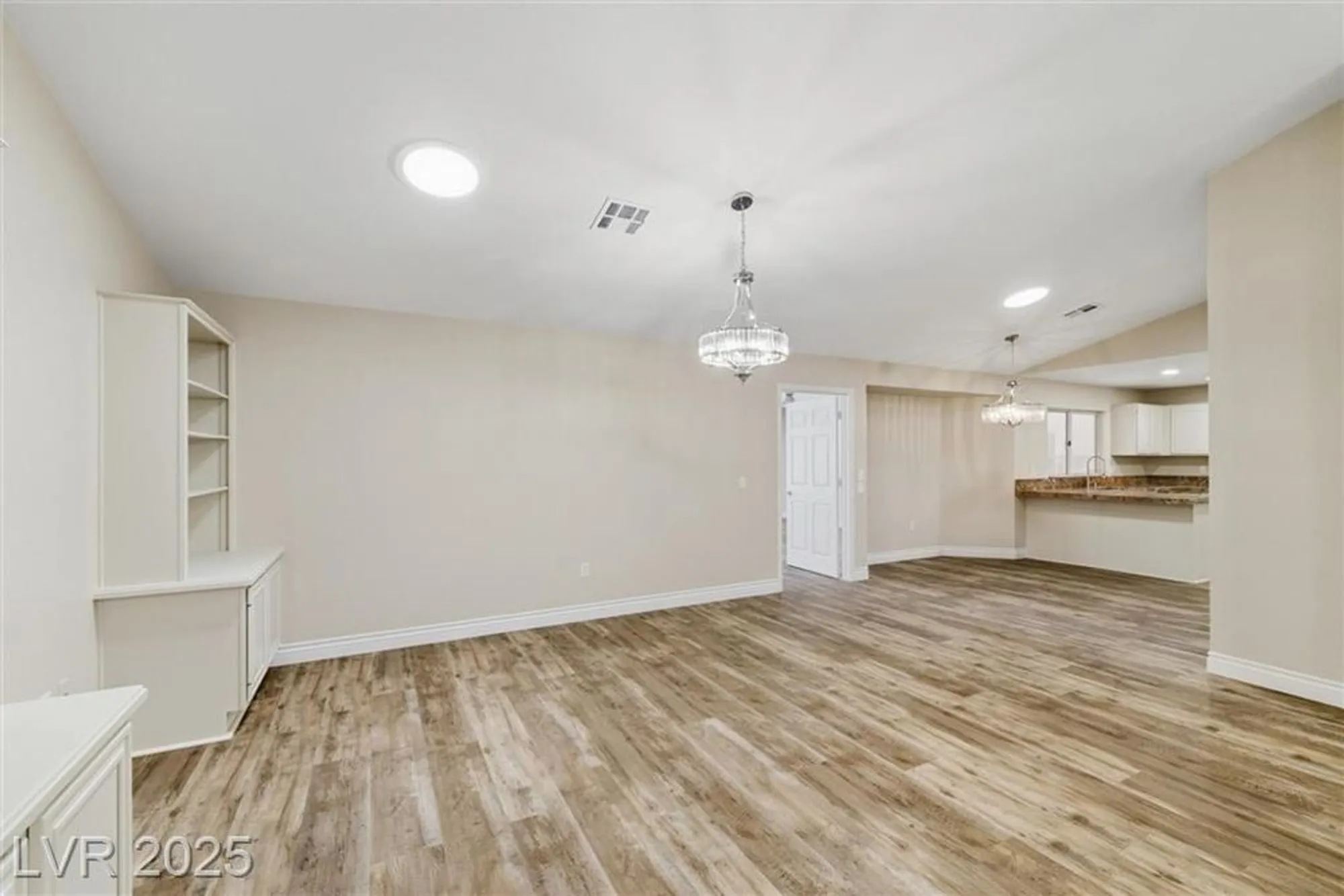 Property Slideshow image 26 of 66 | 3001 merimar dr, Las Vegas, NV, 89134