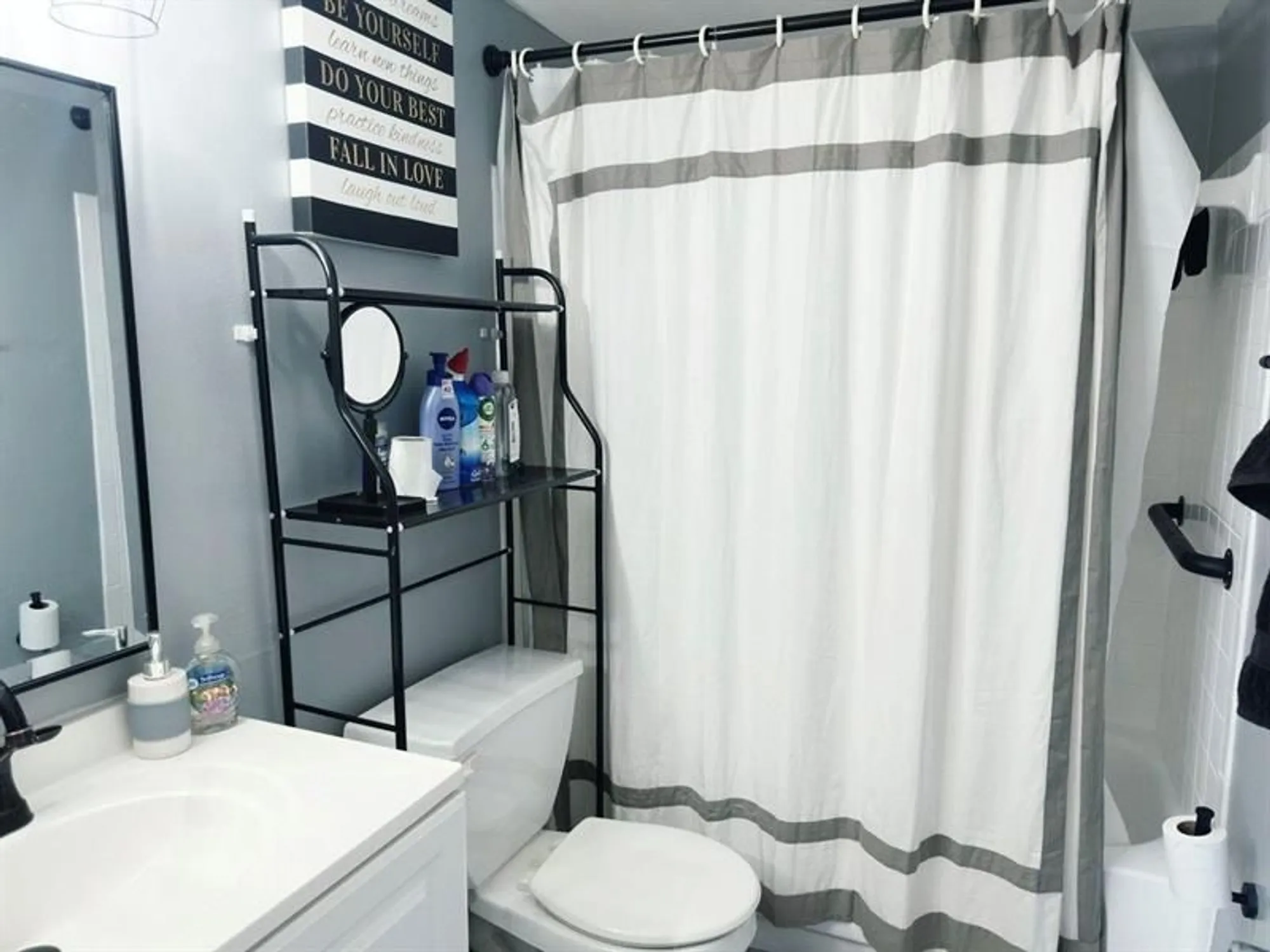 Property Slideshow image 8 of 8 | 7505 nw 5th pl apt 203, Margate, FL, 33063