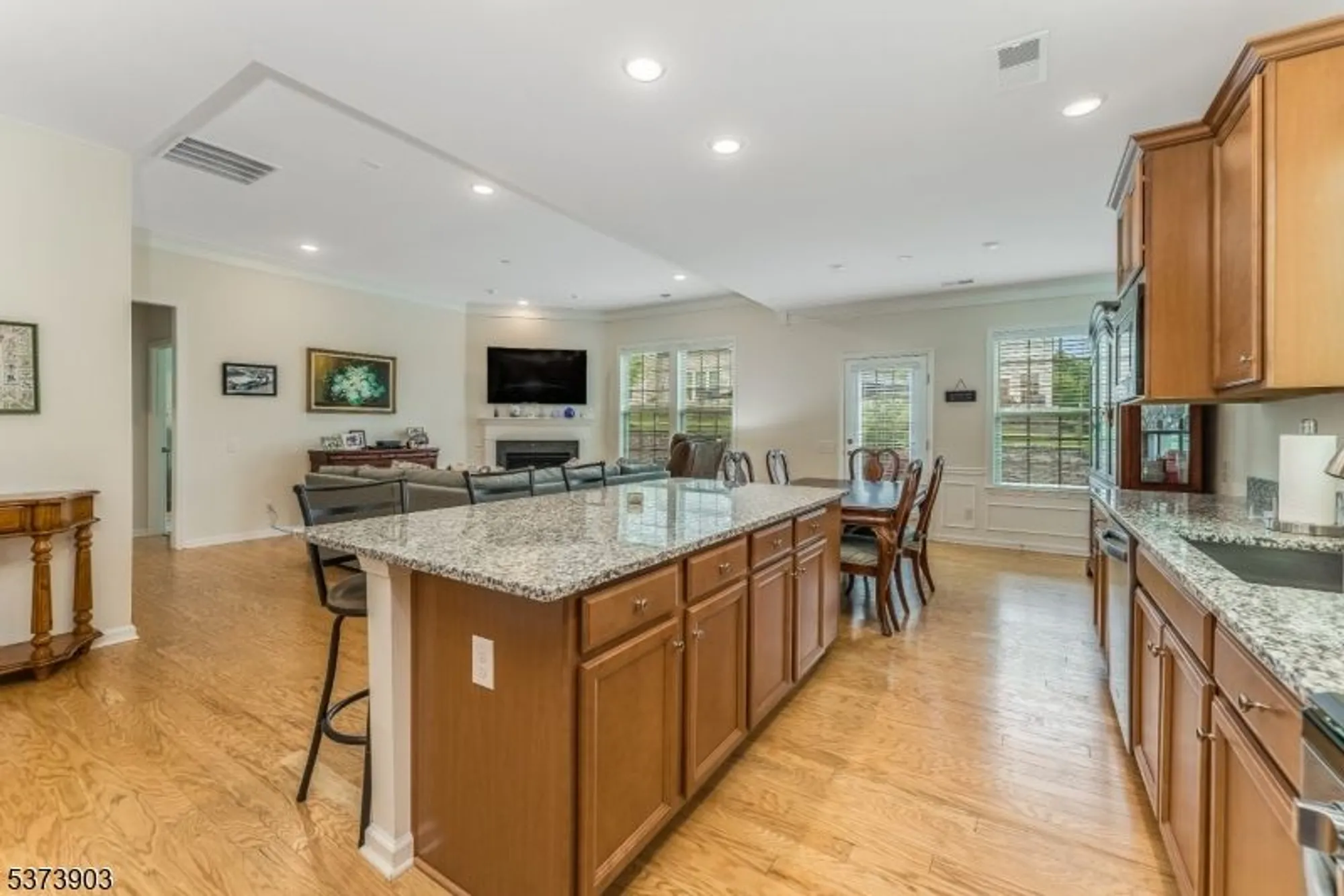 Property Slideshow image 11 of 33 | 29 bressler rd, Flemington, NJ, 08822