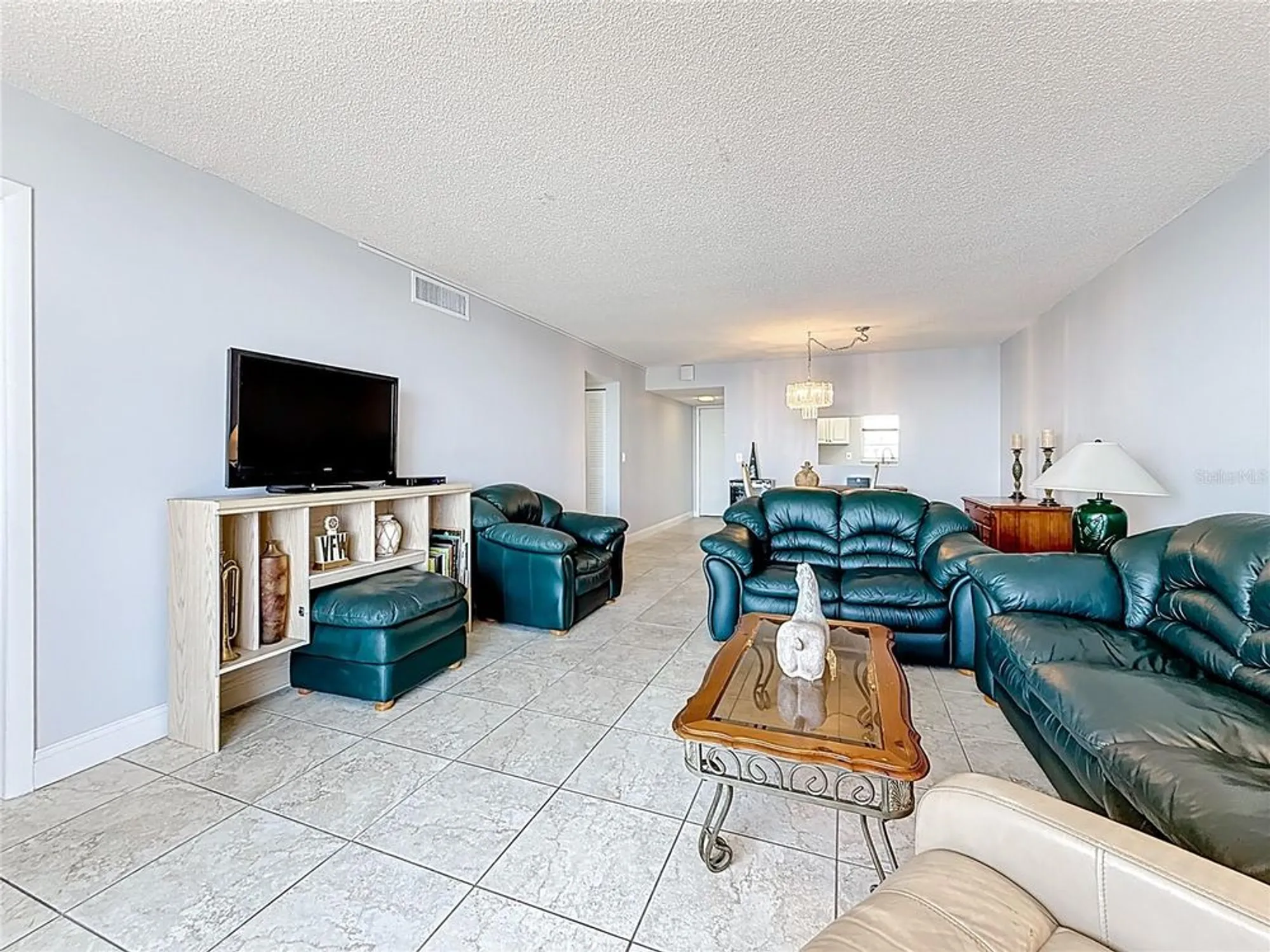 Property Slideshow image 19 of 62 | 7625 sun island dr 307, South Pasadena, FL, 33707