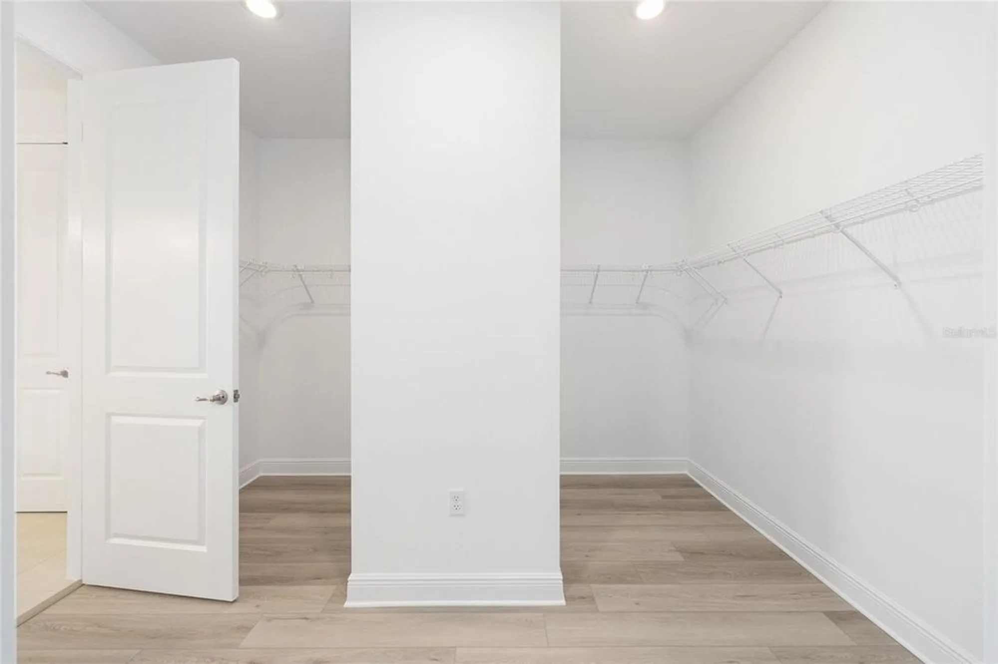 Property Slideshow image 33 of 43 | 10032 sw 85th place rd, Ocala, FL, 34481