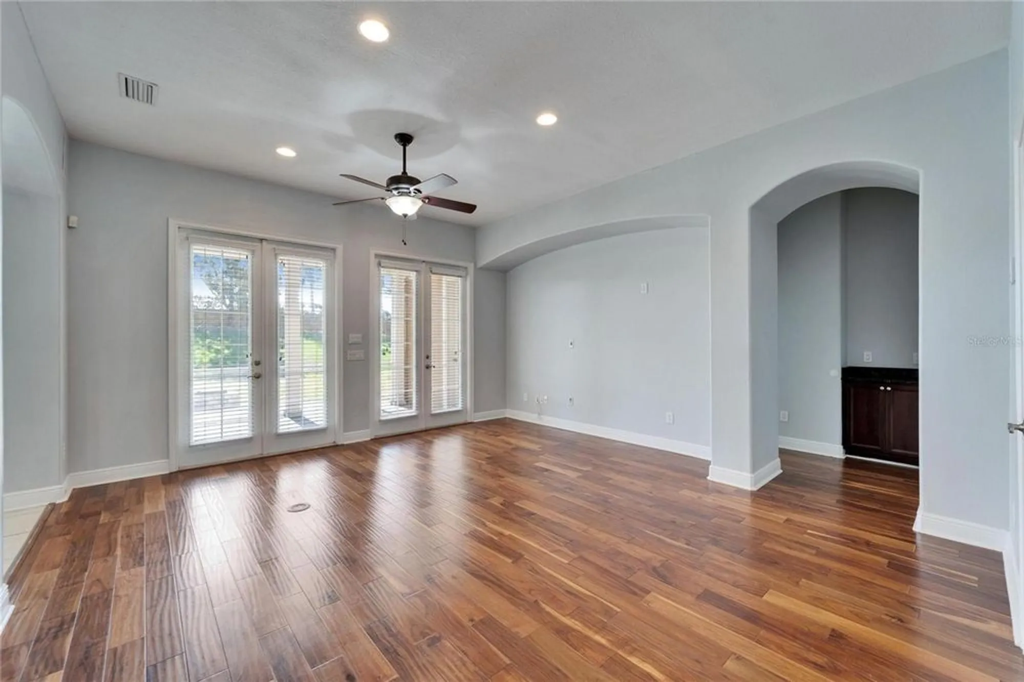 Property Slideshow image 20 of 100 | 410 manns harbor dr, Apollo Beach, FL, 33572