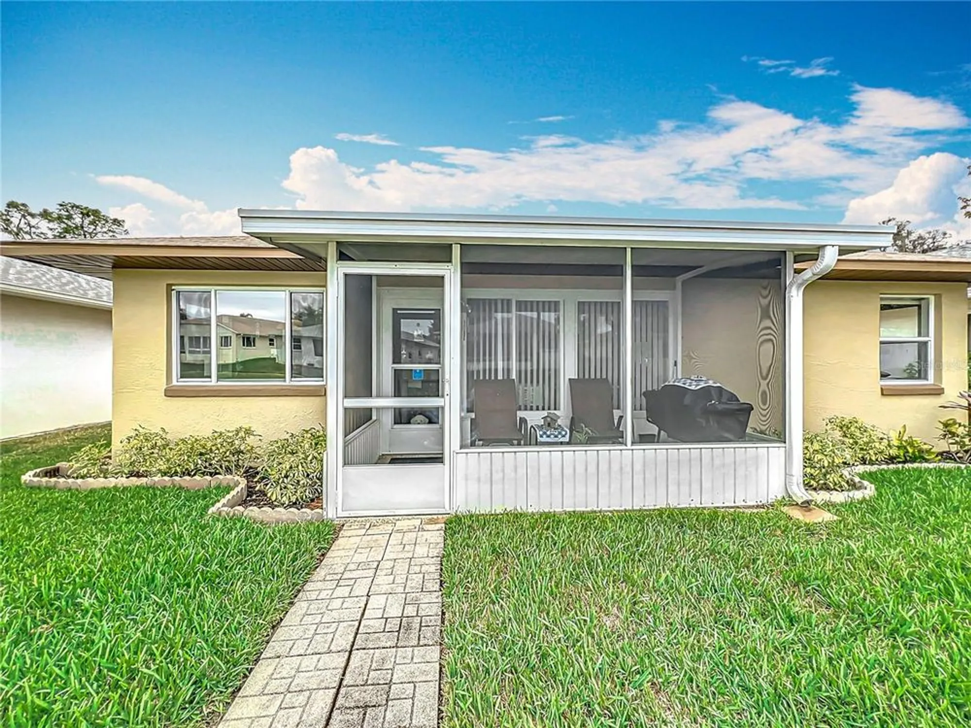 Property Slideshow image 22 of 27 | 2206 silver lakes dr, Lakeland, FL, 33810