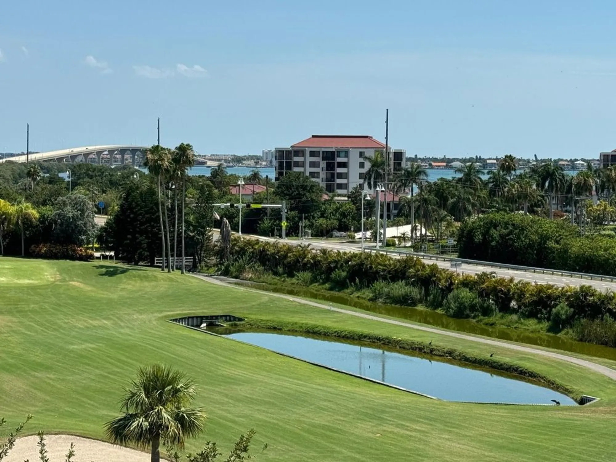 Property Slideshow image 8 of 31 | 6269 palma del mar blvd s apt 608, St Petersburg, FL, 33715