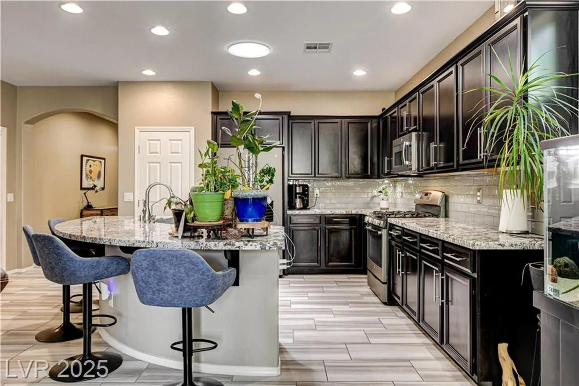 Property Slideshow image 16 of 63 | 3712 corte bella hills ave, North Las Vegas, NV, 89081