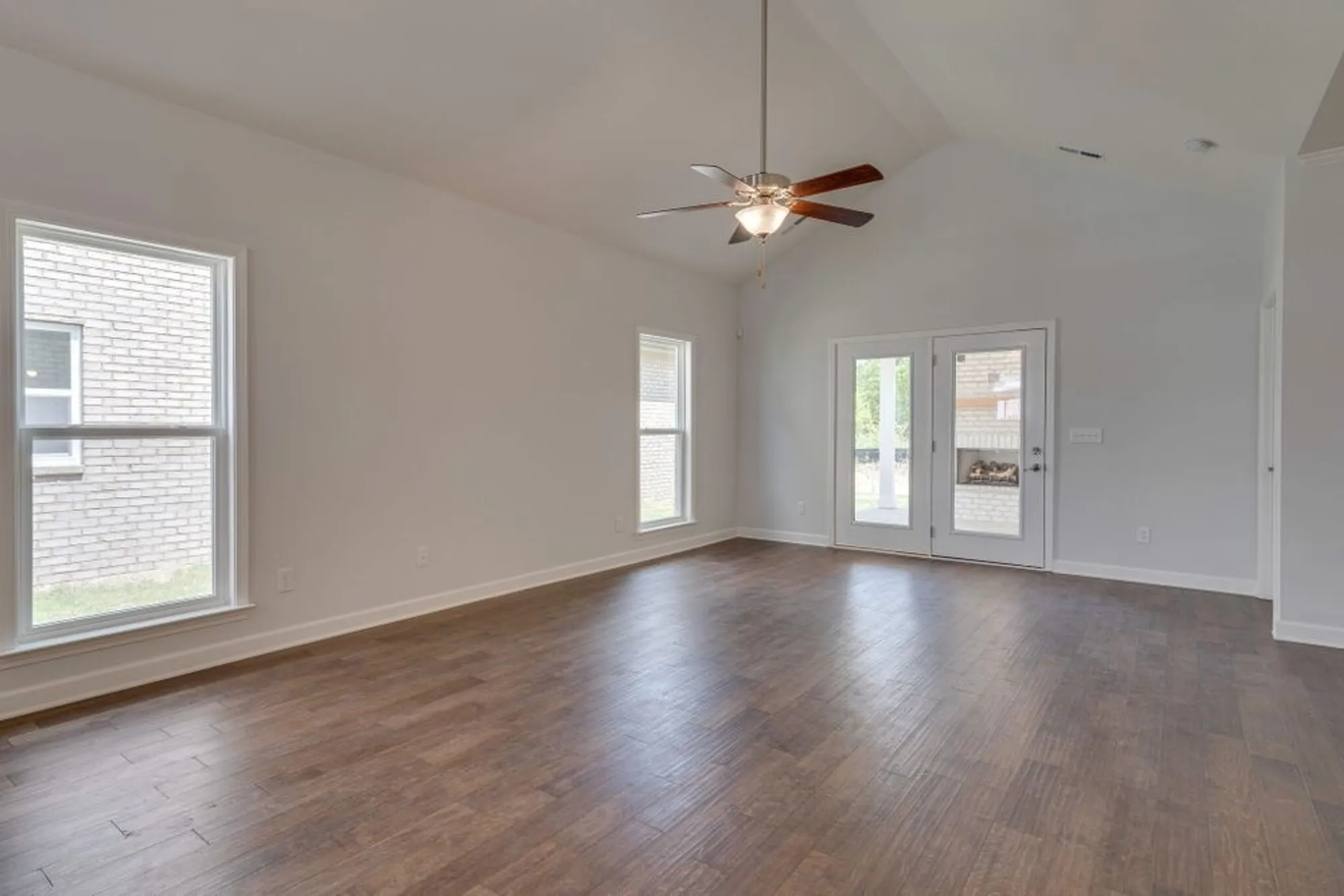 Property Slideshow image 9 of 40 | 7136 maddenwood ln, Hermitage, TN, 37076