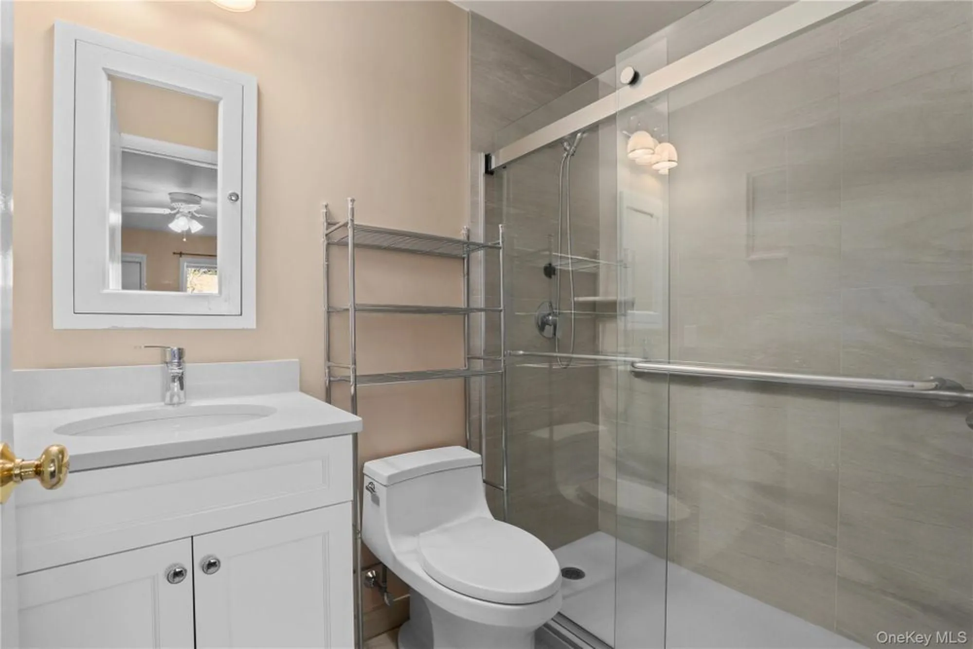 Property Slideshow image 12 of 30 | 98 molly pitcher ln a, Yorktown Heights, NY, 10598