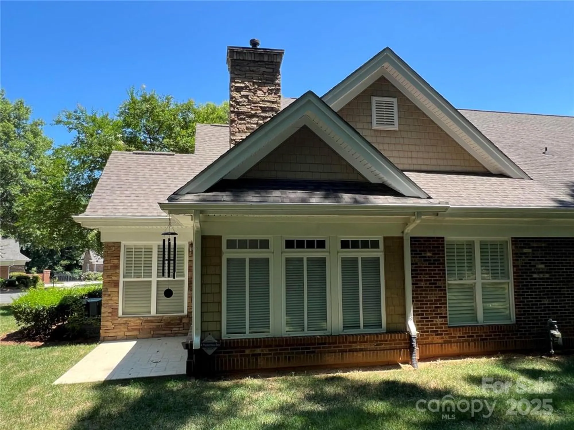 Property Slideshow image 7 of 48 | 10925 casetta dr, Matthews, NC, 28105