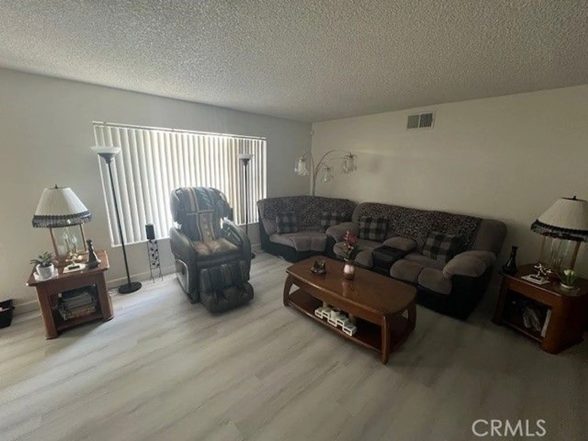 Property Slideshow image 11 of 73 | 1140 amberwood dr, Hemet, CA, 92543
