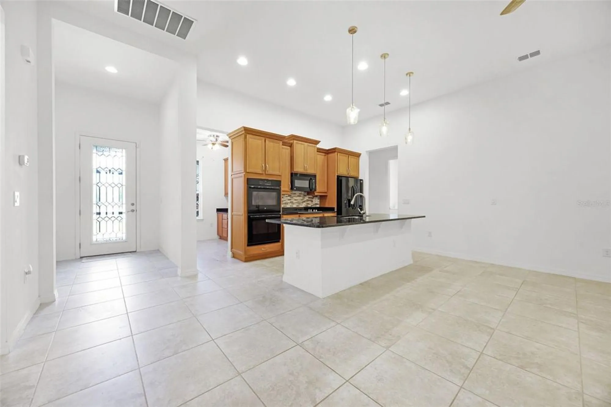 Property Slideshow image 23 of 94 | 780 mystic hill ct, Poinciana, FL, 34759