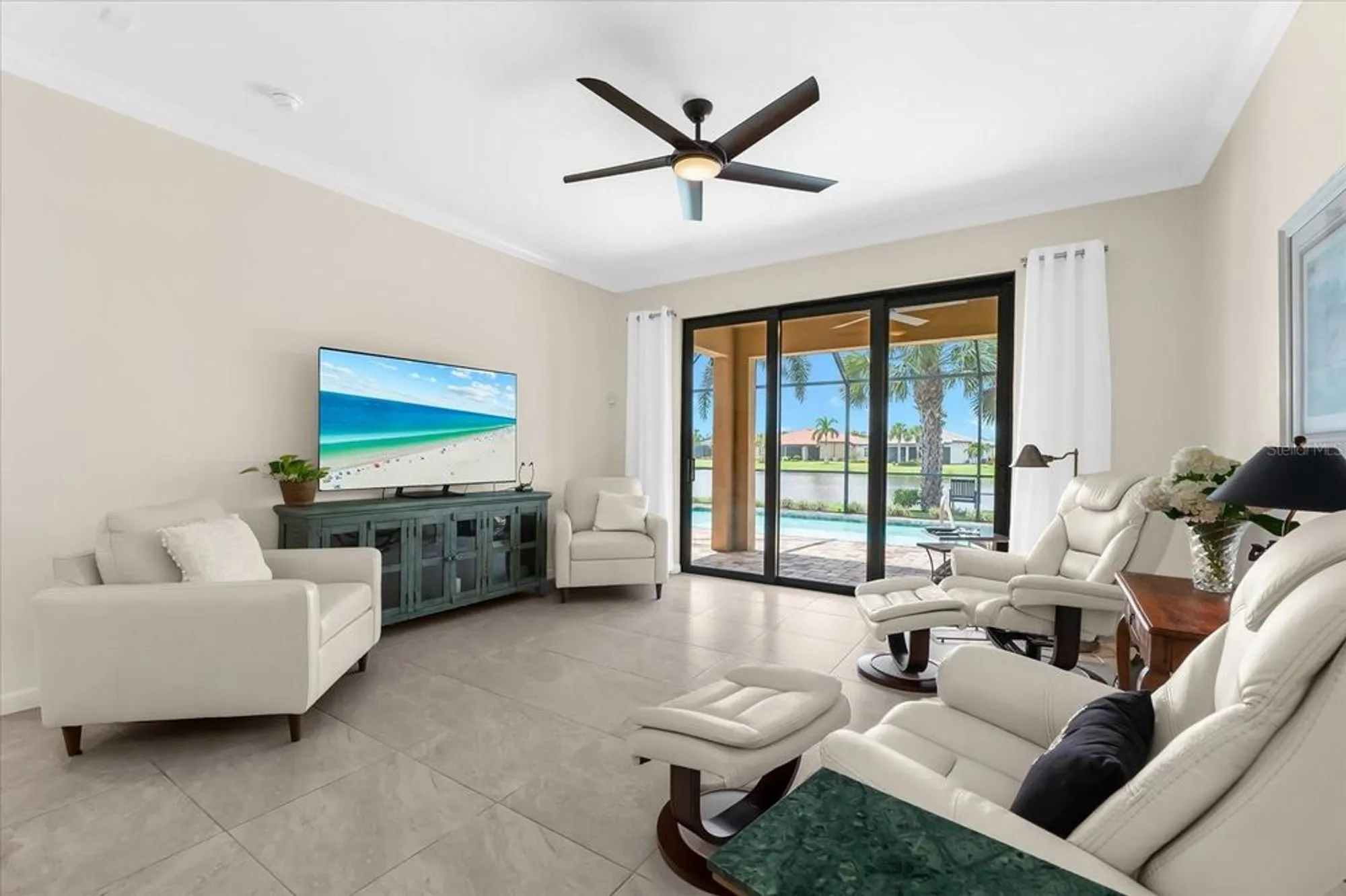 Property Slideshow image 17 of 98 | 7612 kirkland cv, Bradenton, FL, 34202