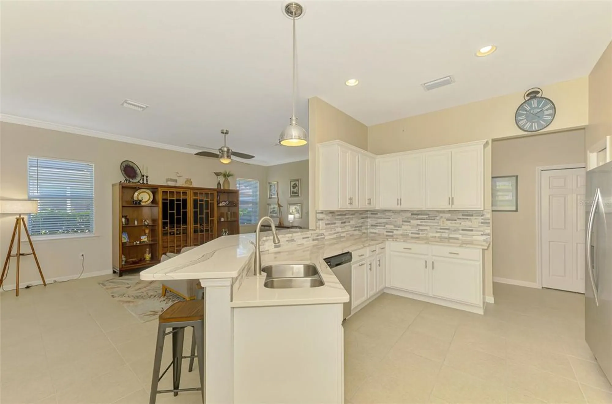 Property Slideshow image 20 of 89 | 4751 club dr, Port Charlotte, FL, 33953