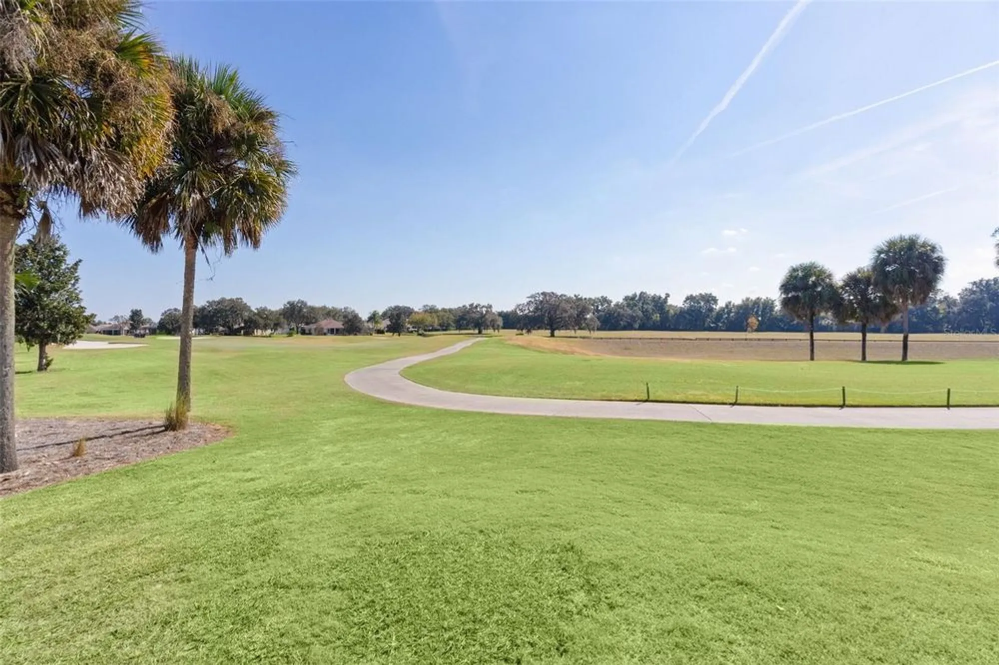 Property Slideshow image 39 of 49 | 2864 manor downs, The Villages, FL, 32162