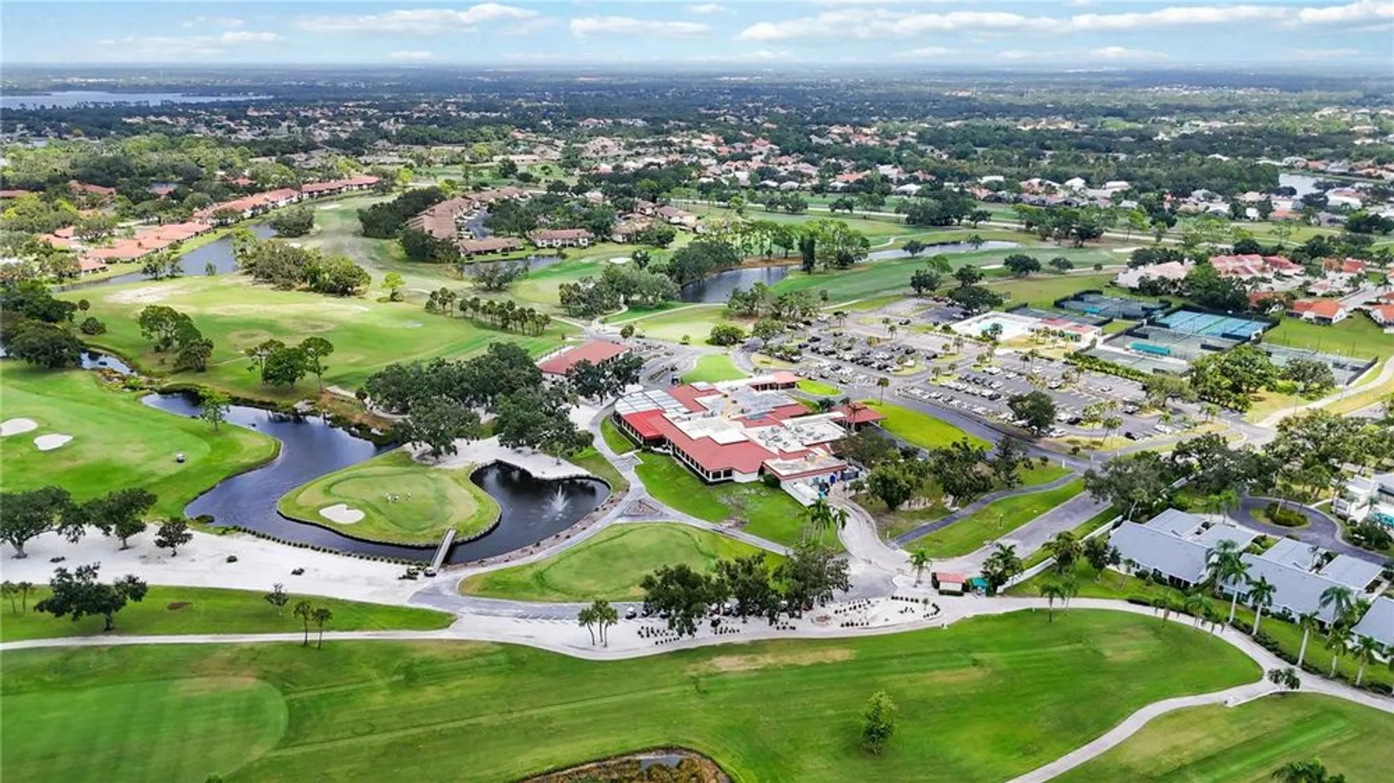 Property Slideshow image 42 of 51 | 4939 lakescene pl, Sarasota, FL, 34243